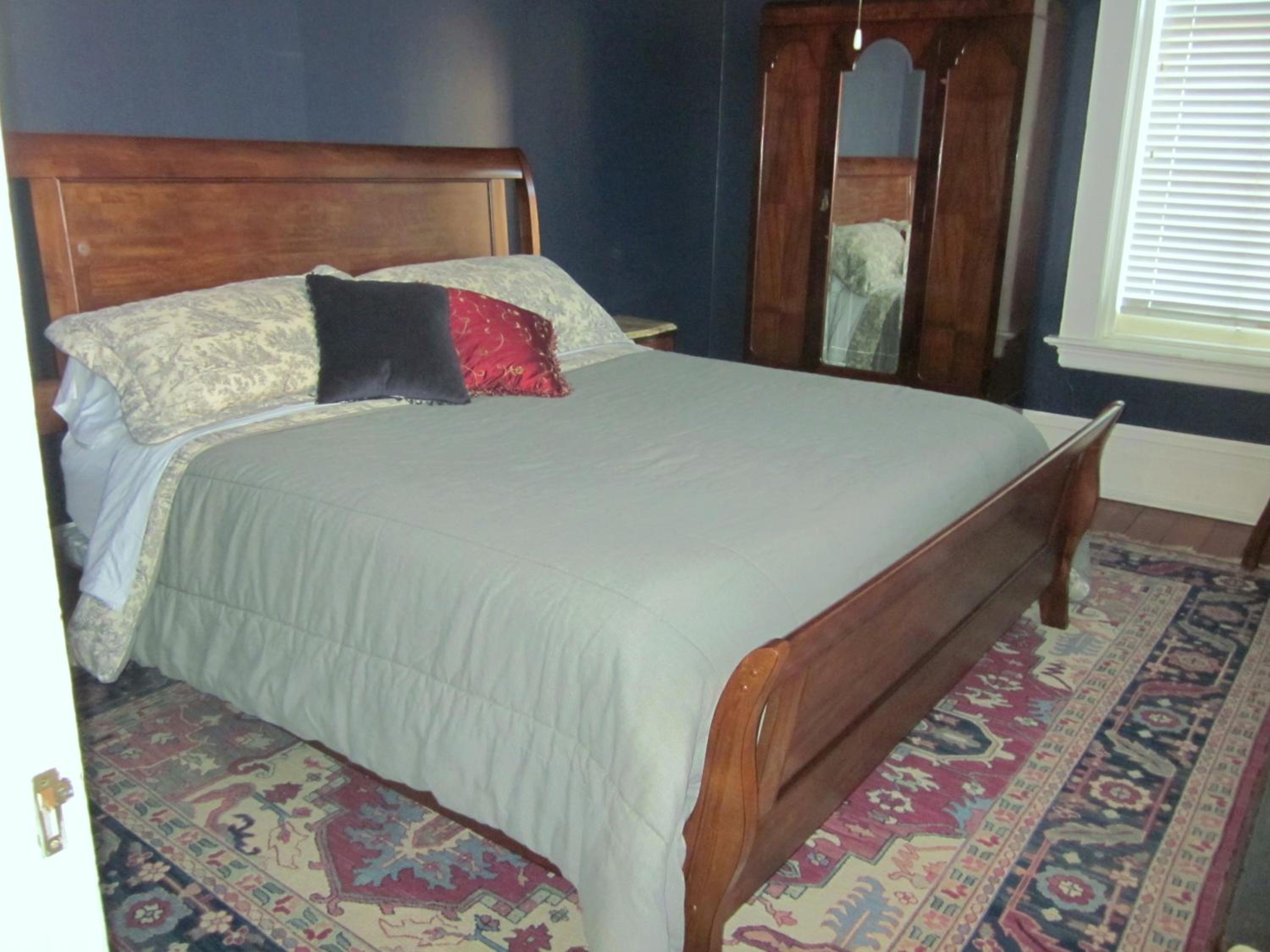 King Room With Single Bed