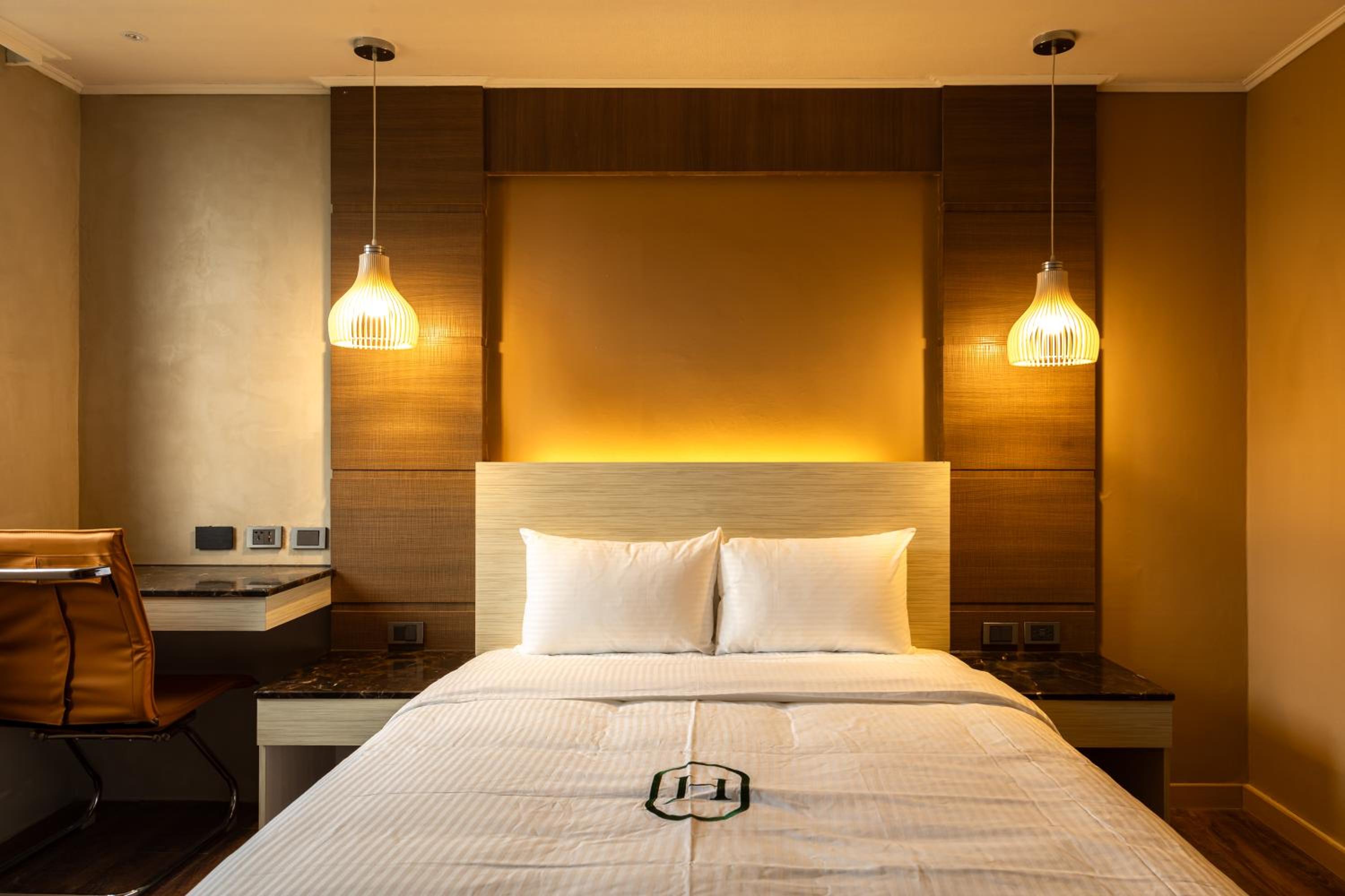 Deluxe Double Room with Bath
