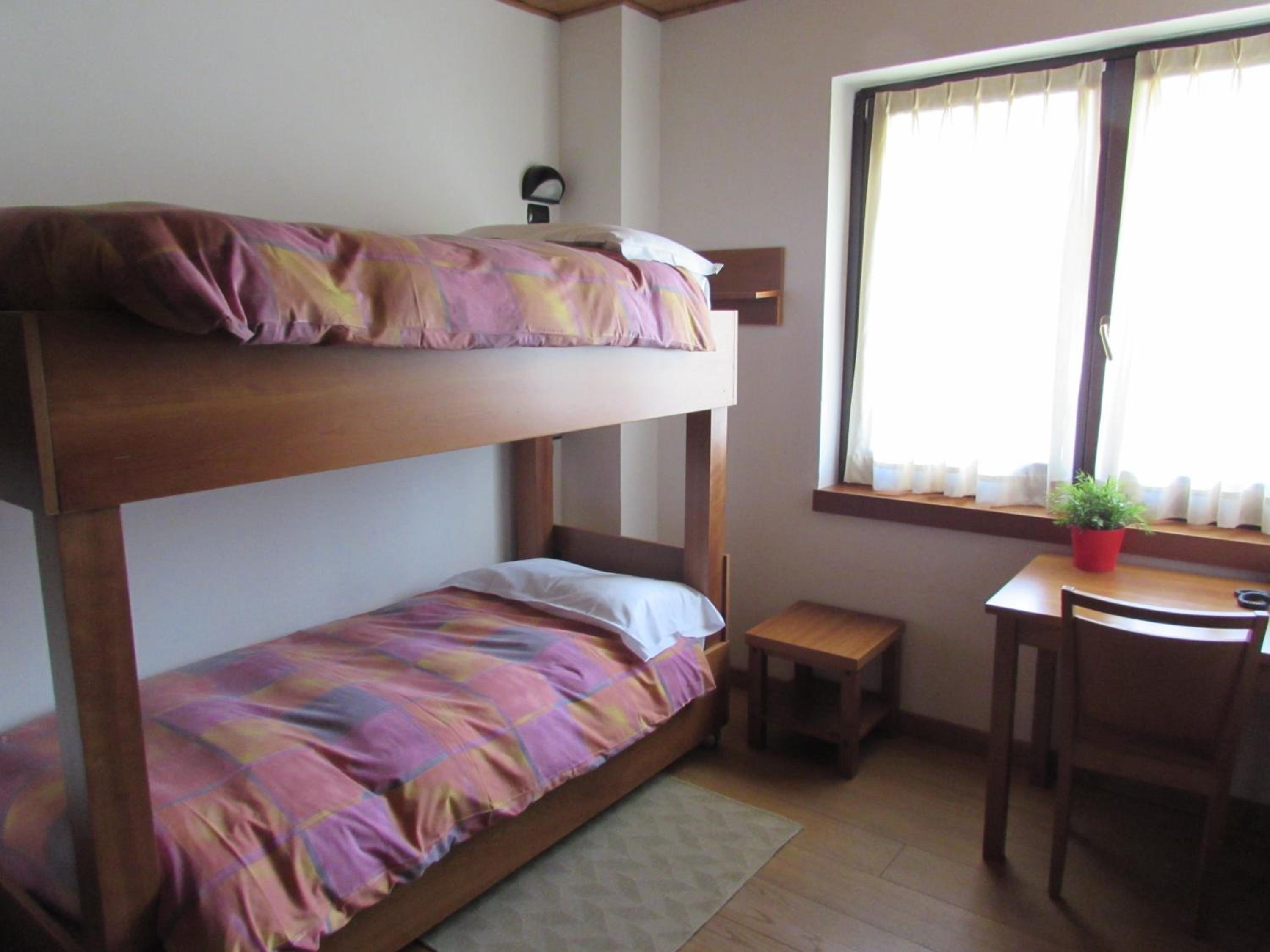 Single Bed in Mixed Dormitory Room photo 3