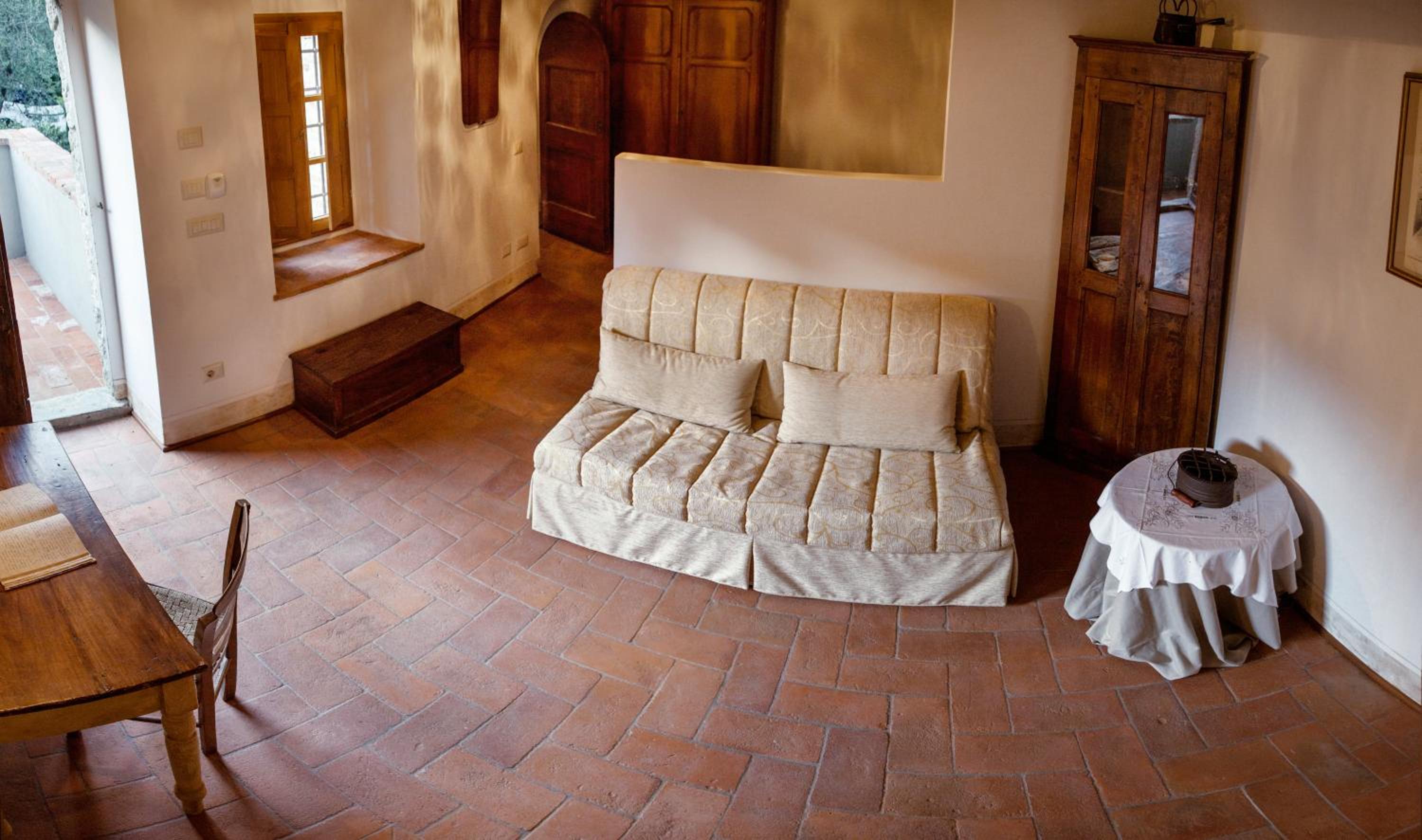 Suite with Garden View