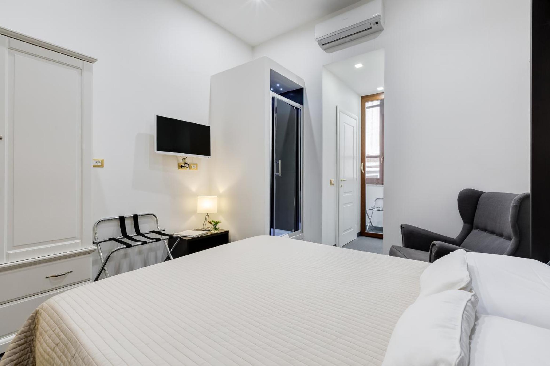 Double Room photo 2