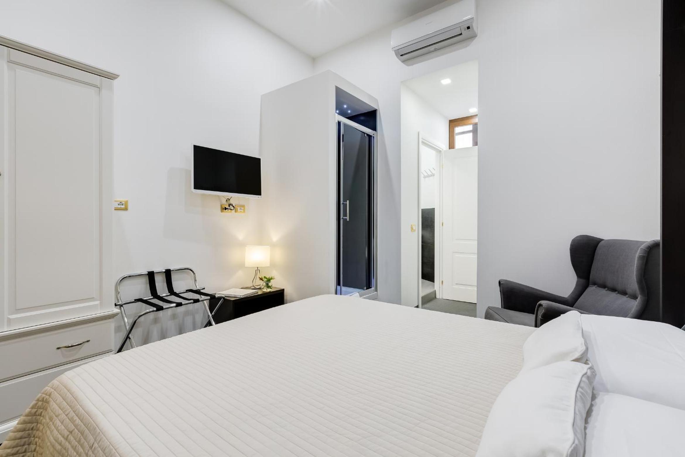 Double Room photo 1