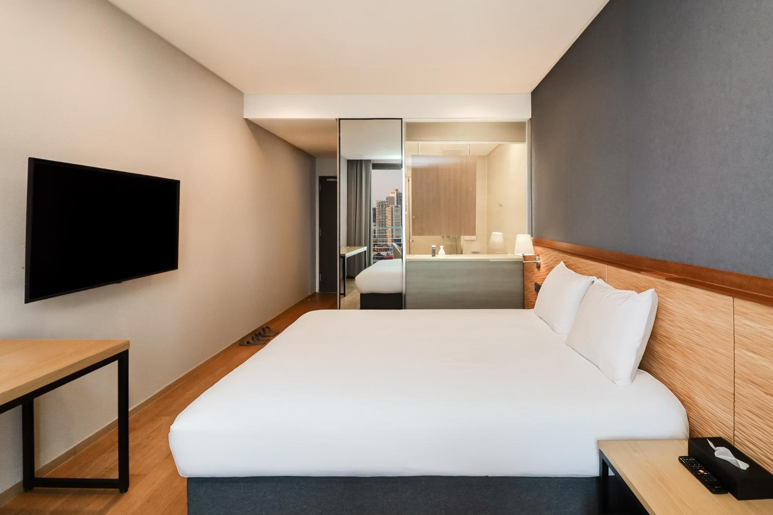 Special Offer - Deluxe Double City