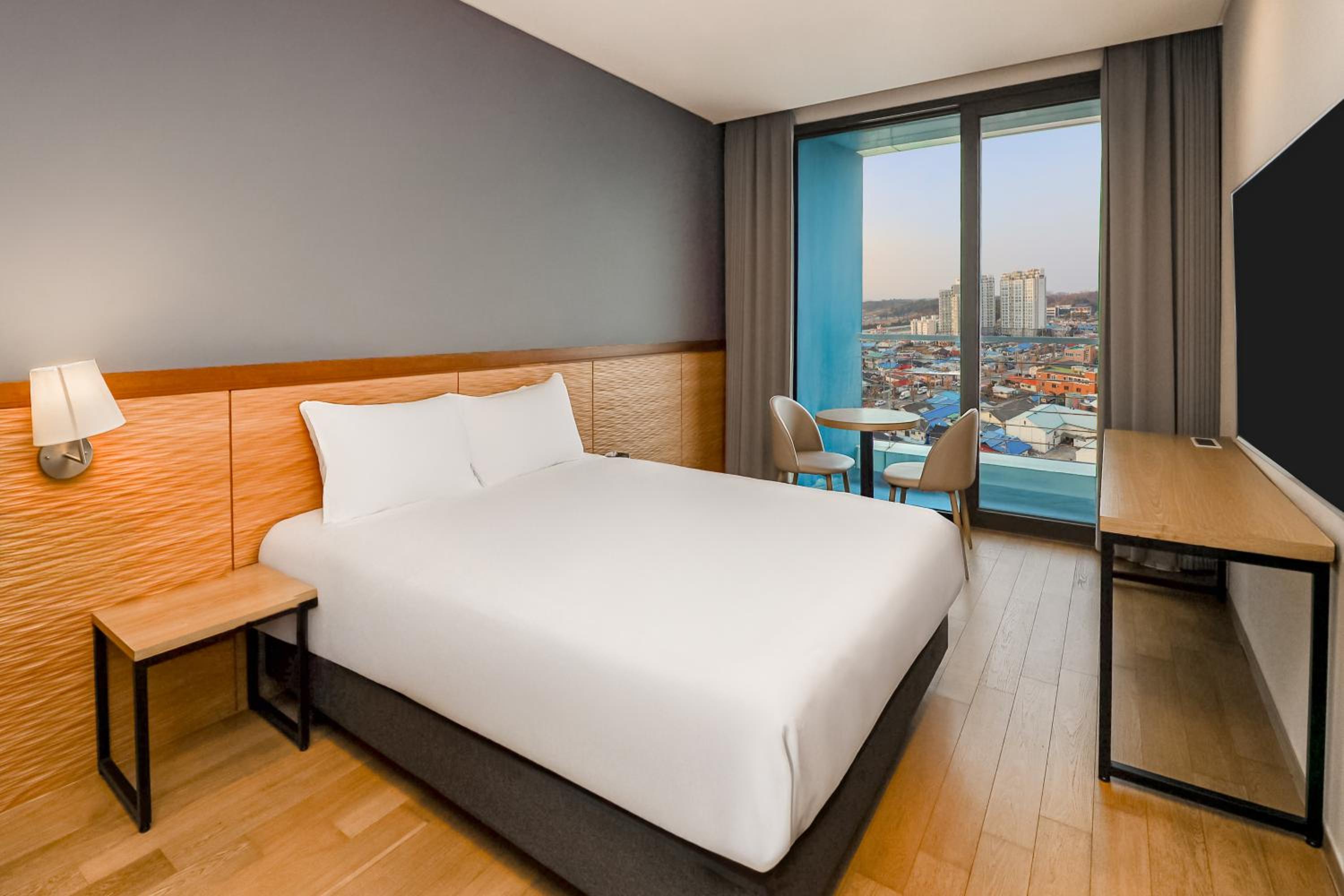 Special Offer - Deluxe Double City