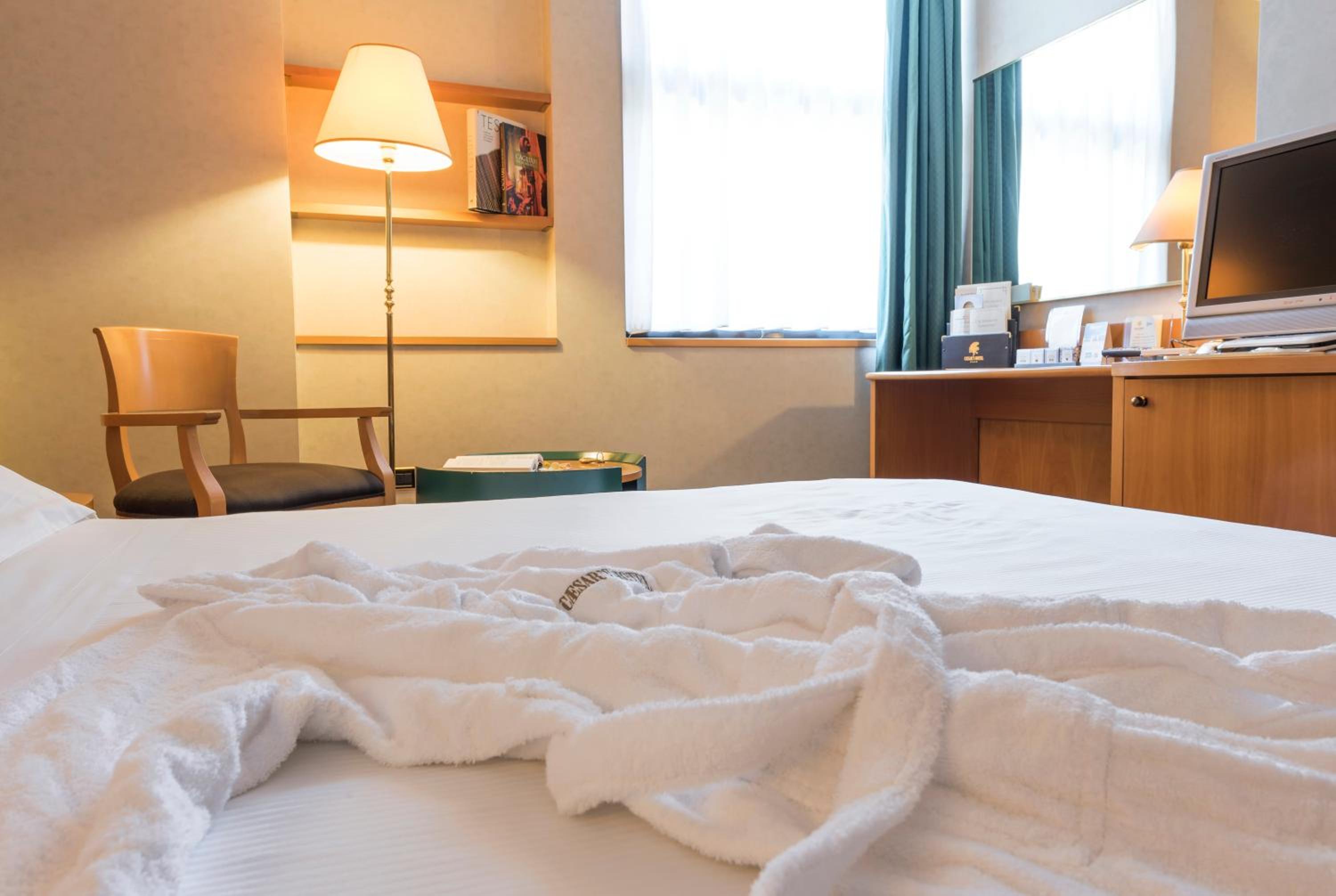Classic Double Room - Photo 5