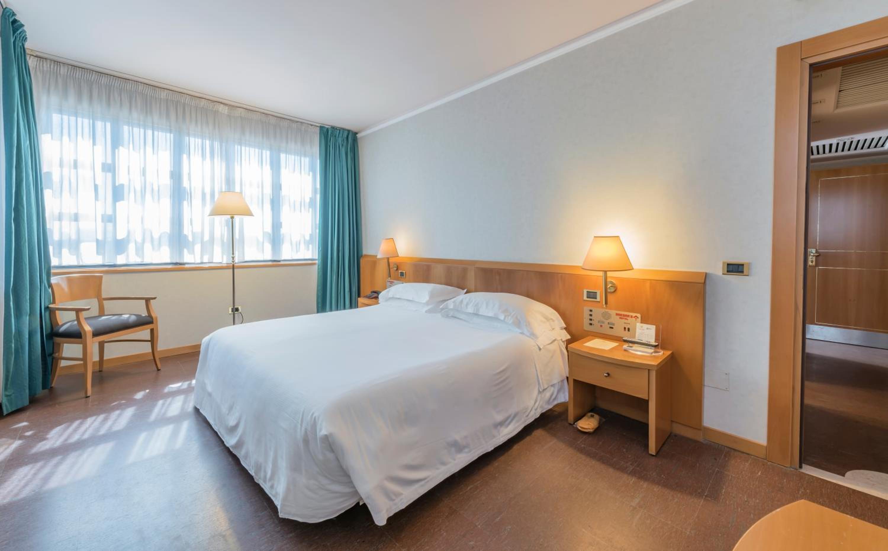 Junior Suite - Photo 6