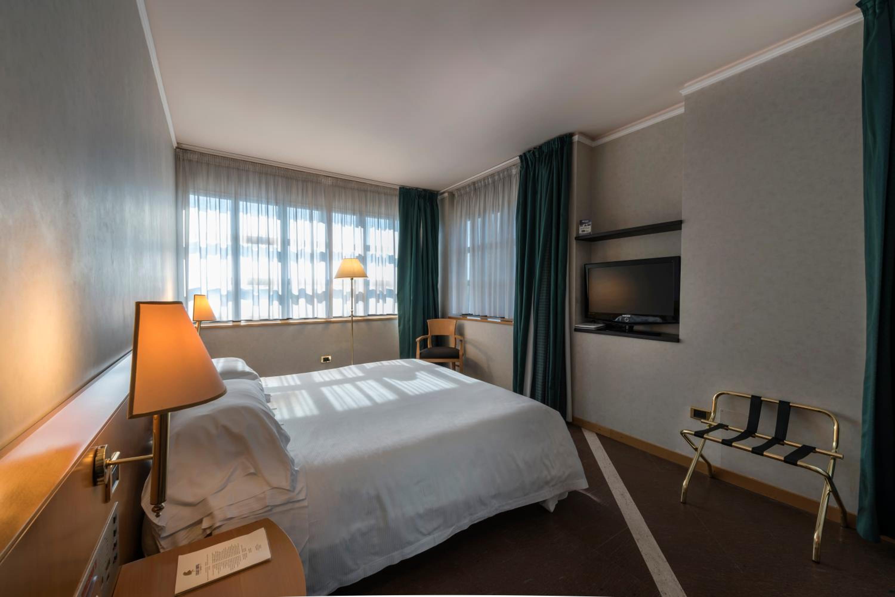 Junior Suite - Photo 9