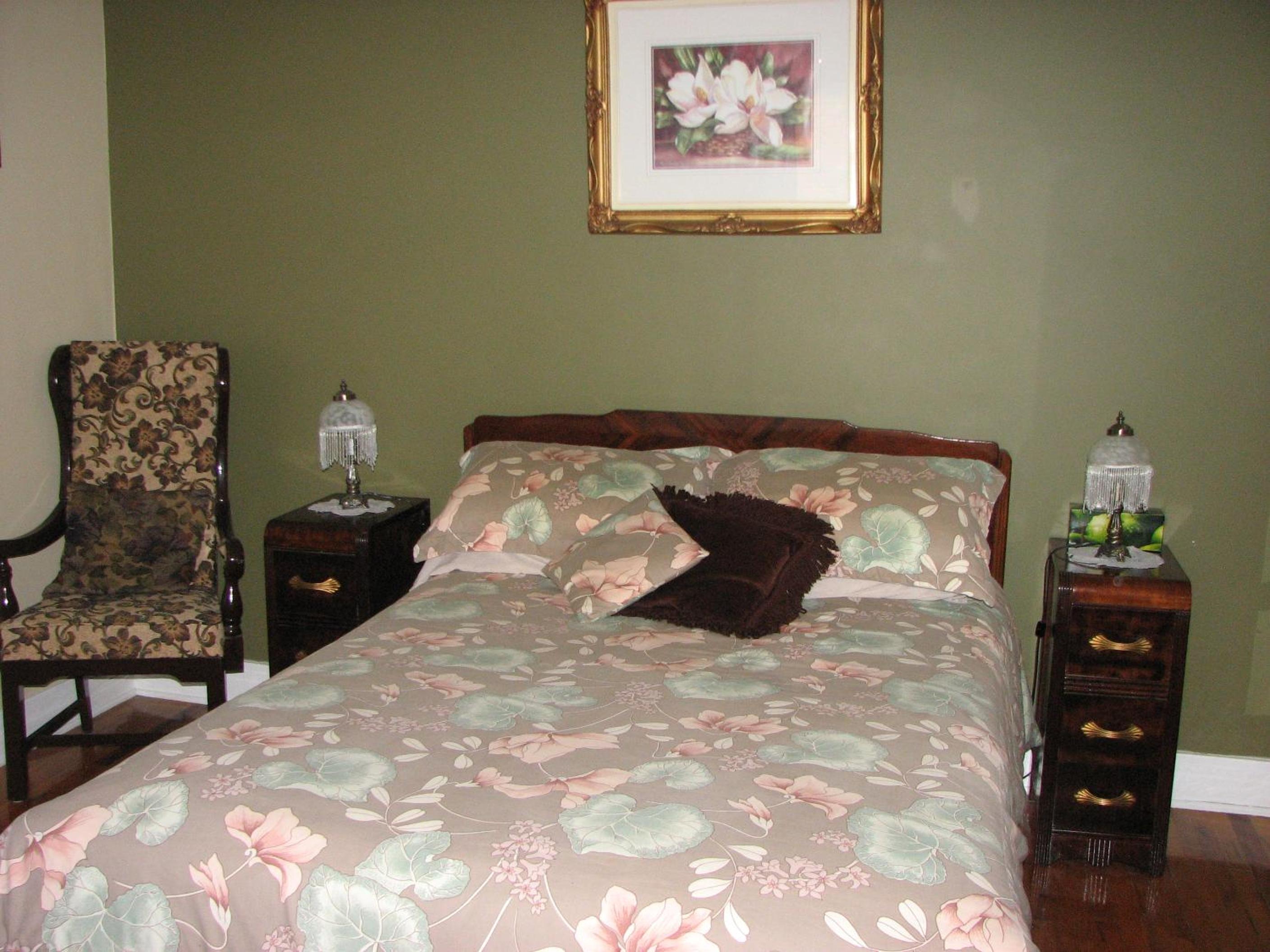 Double Room with Shared Bathroom photo 3