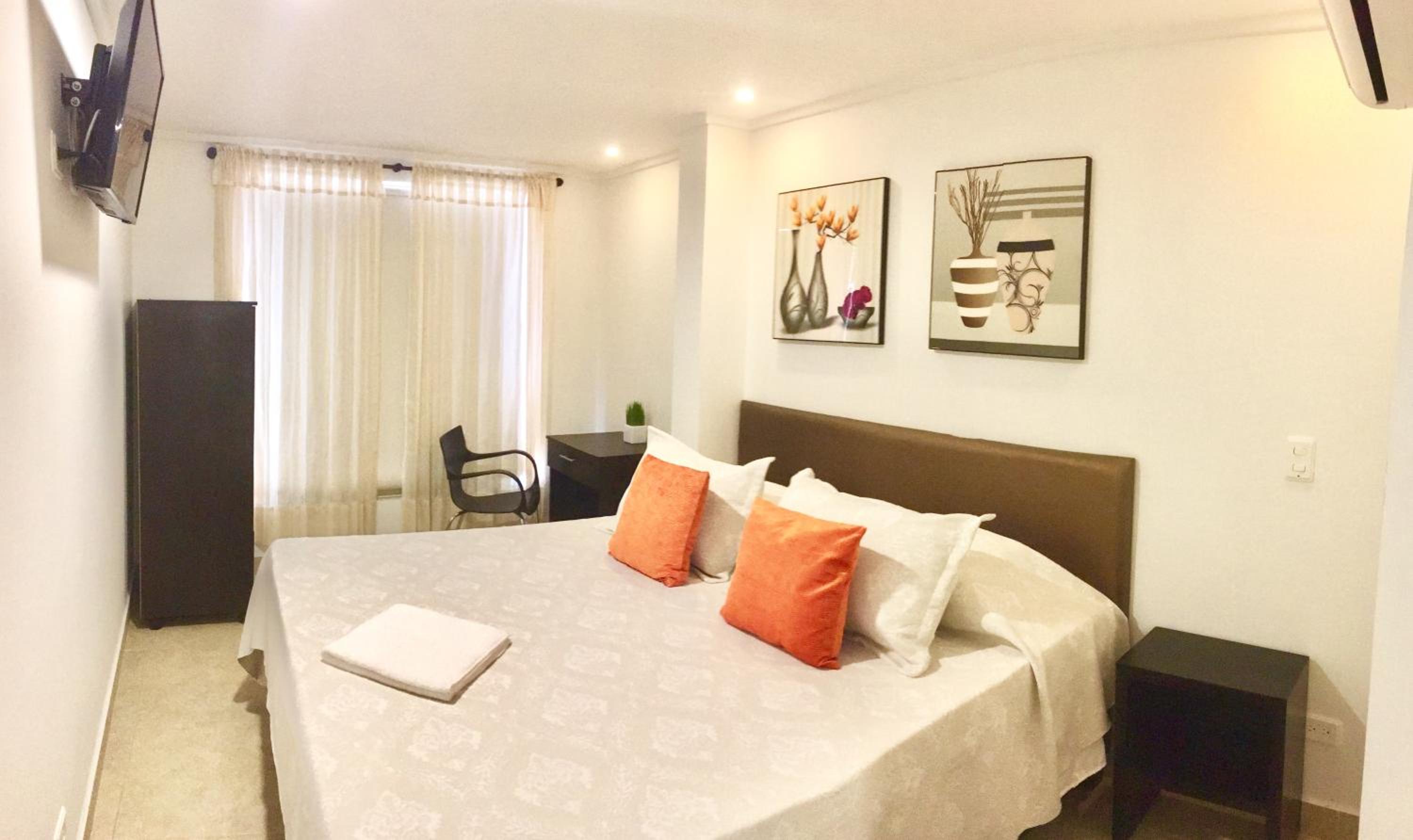 Large Single Room photo 1