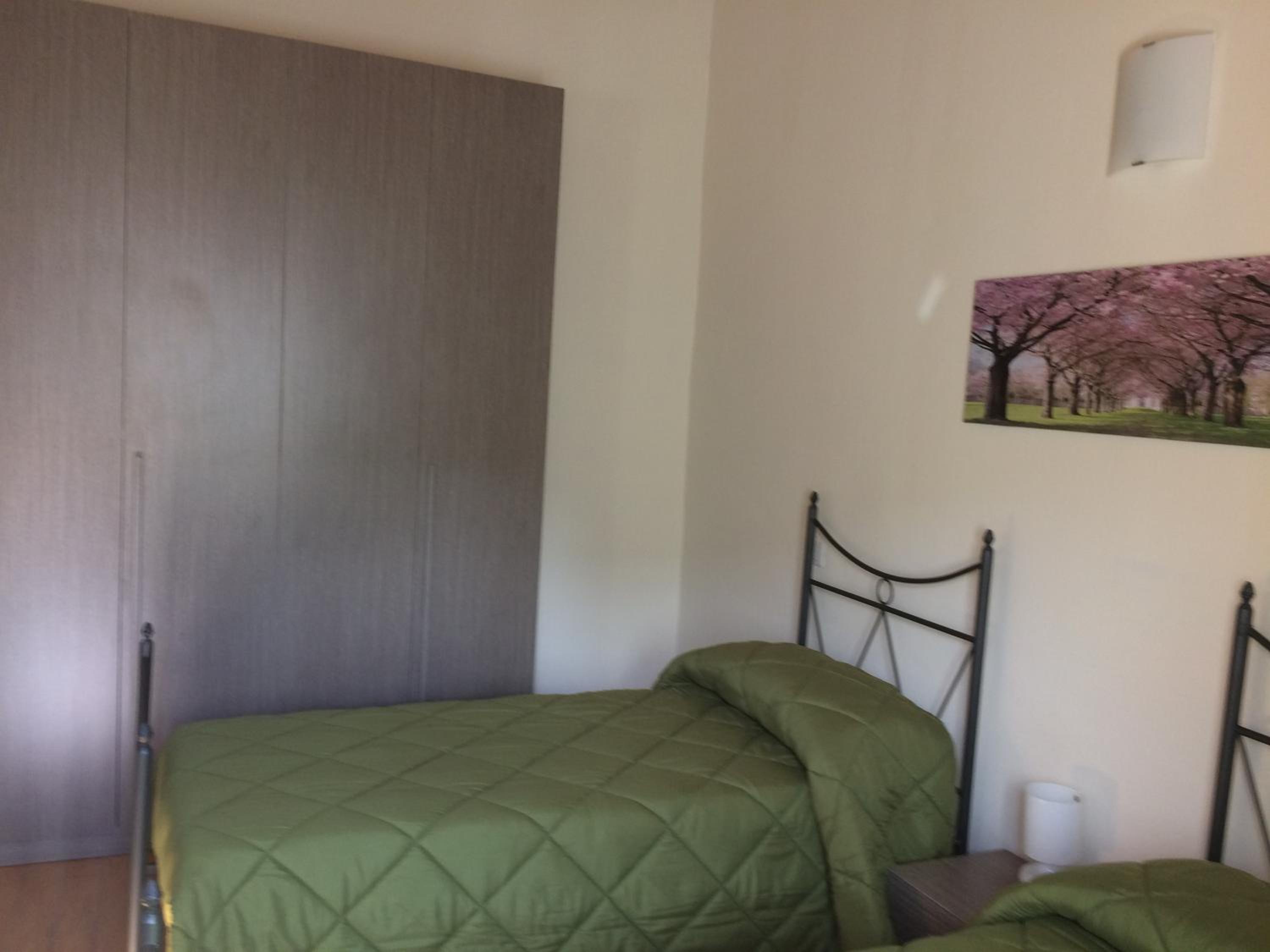 Deluxe Twin Room - Photo 13