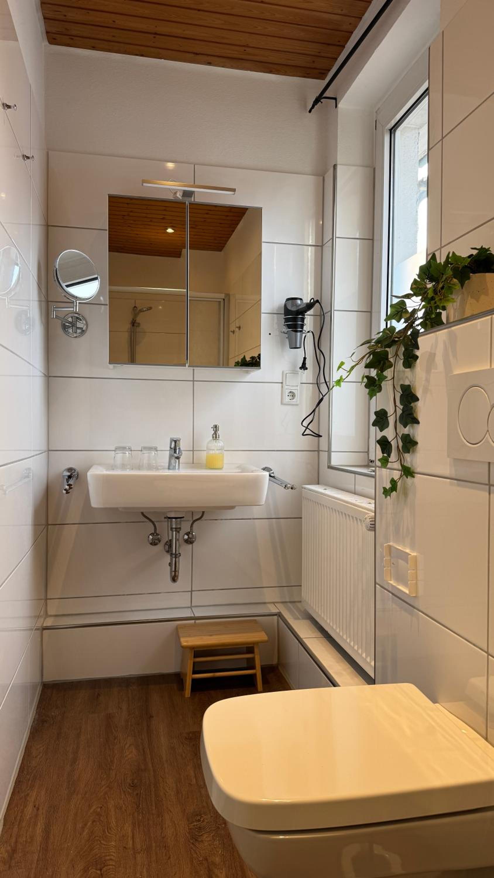 One-Bedroom Apartment with Balcony photo 1