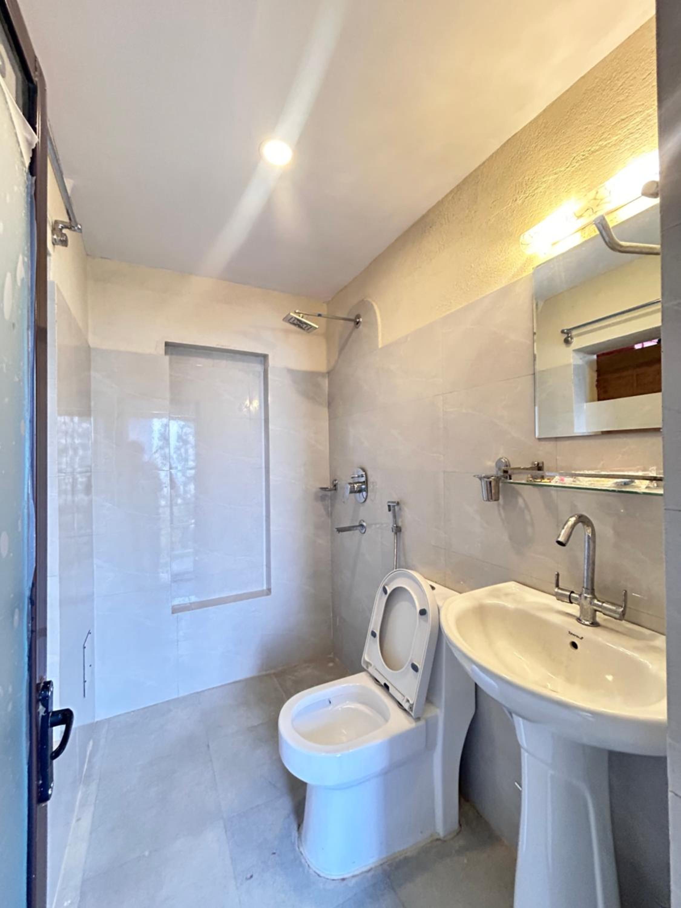 Double or Twin Room with Mountain View