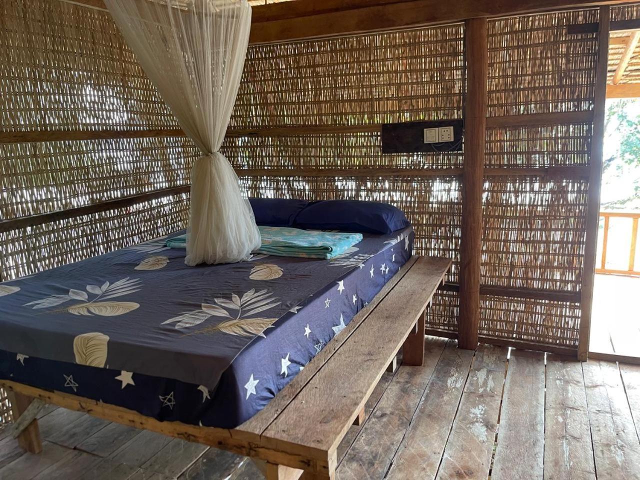 Double Room with Balcony and Sea View photo 2