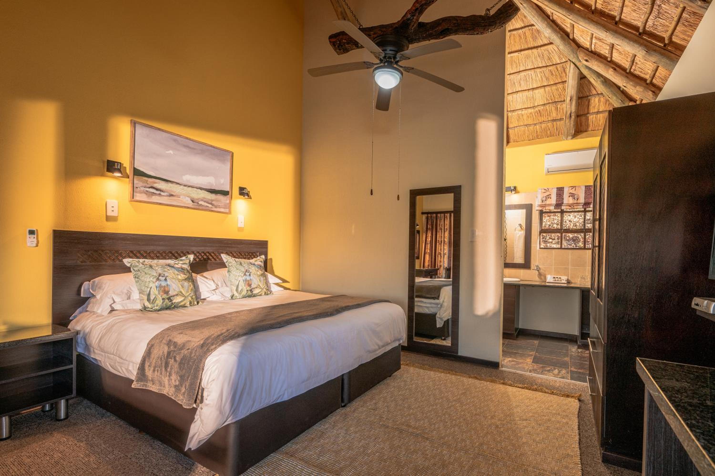 Chalet with One Double Bed photo 2