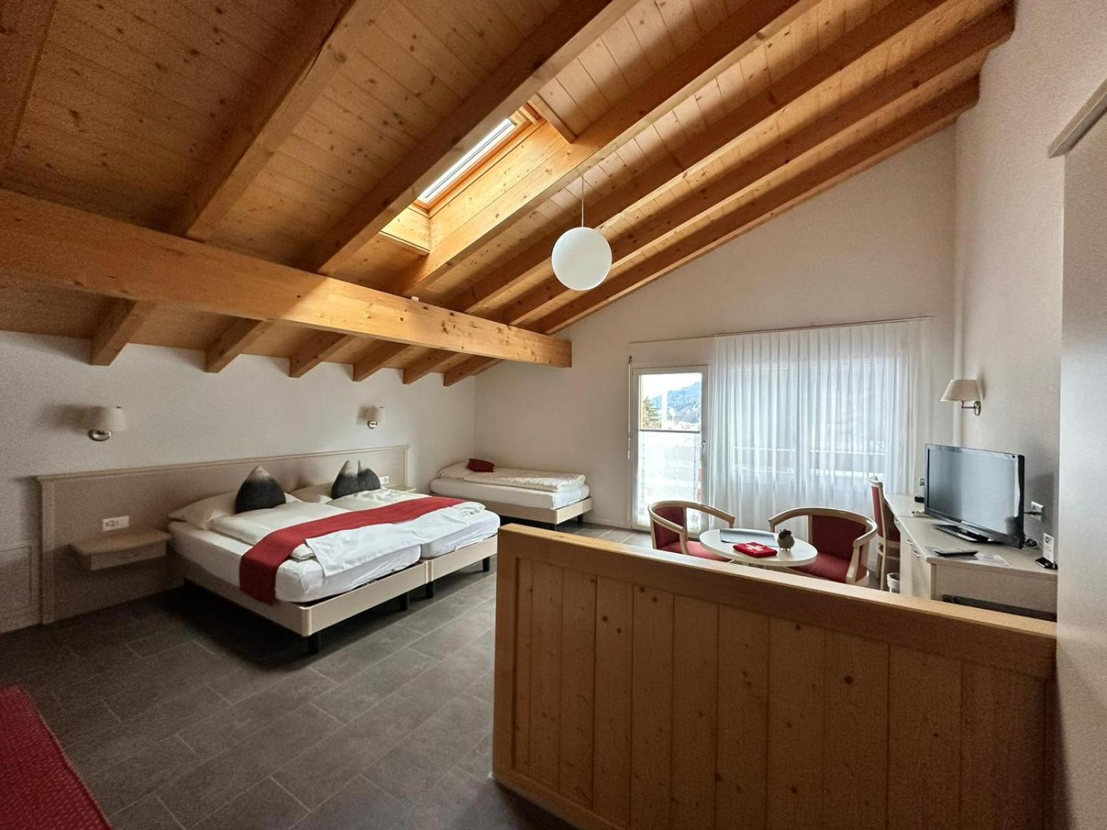 Superior Chalet photo 3
