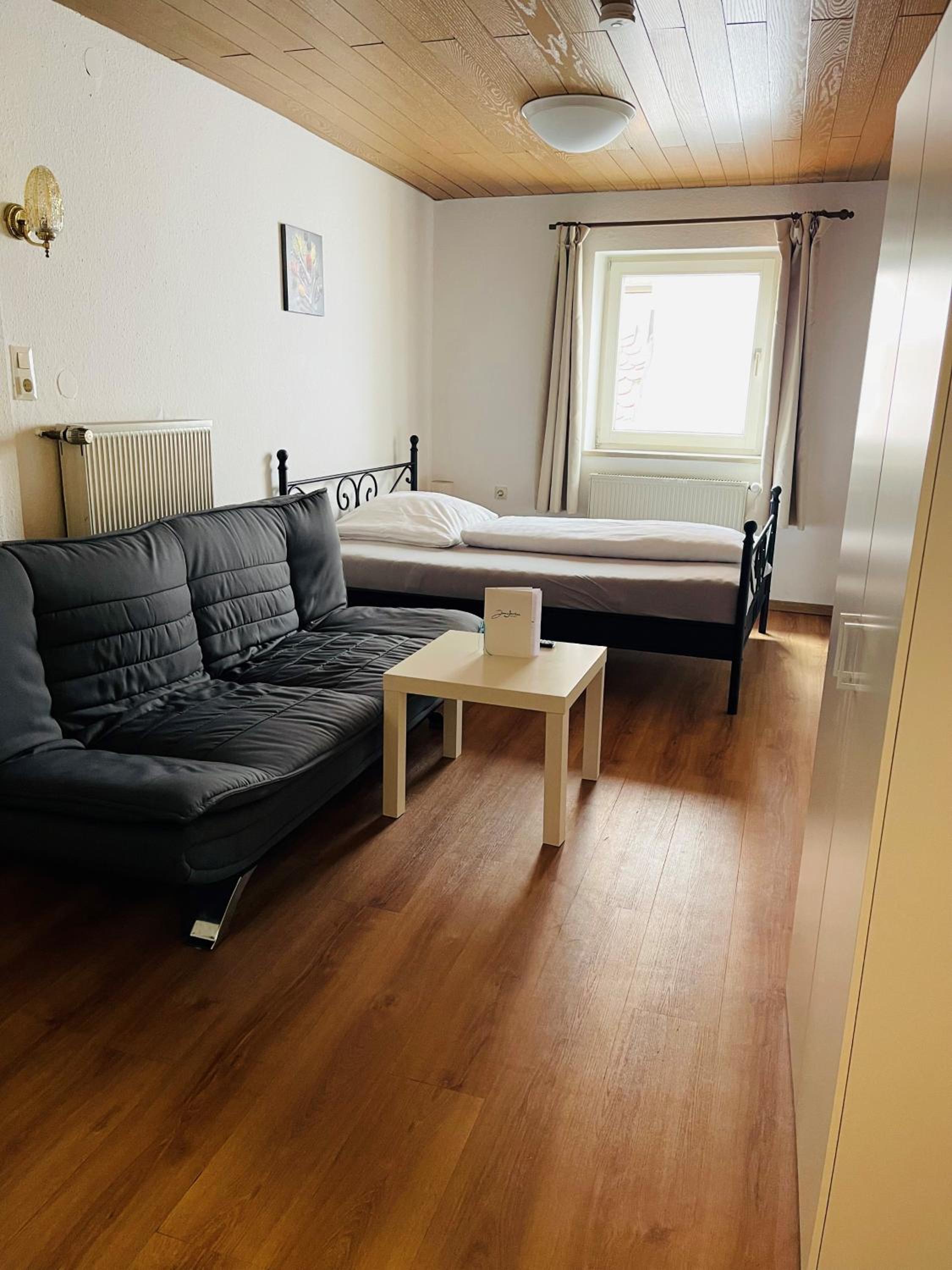 Economy Double or Twin Room photo 2