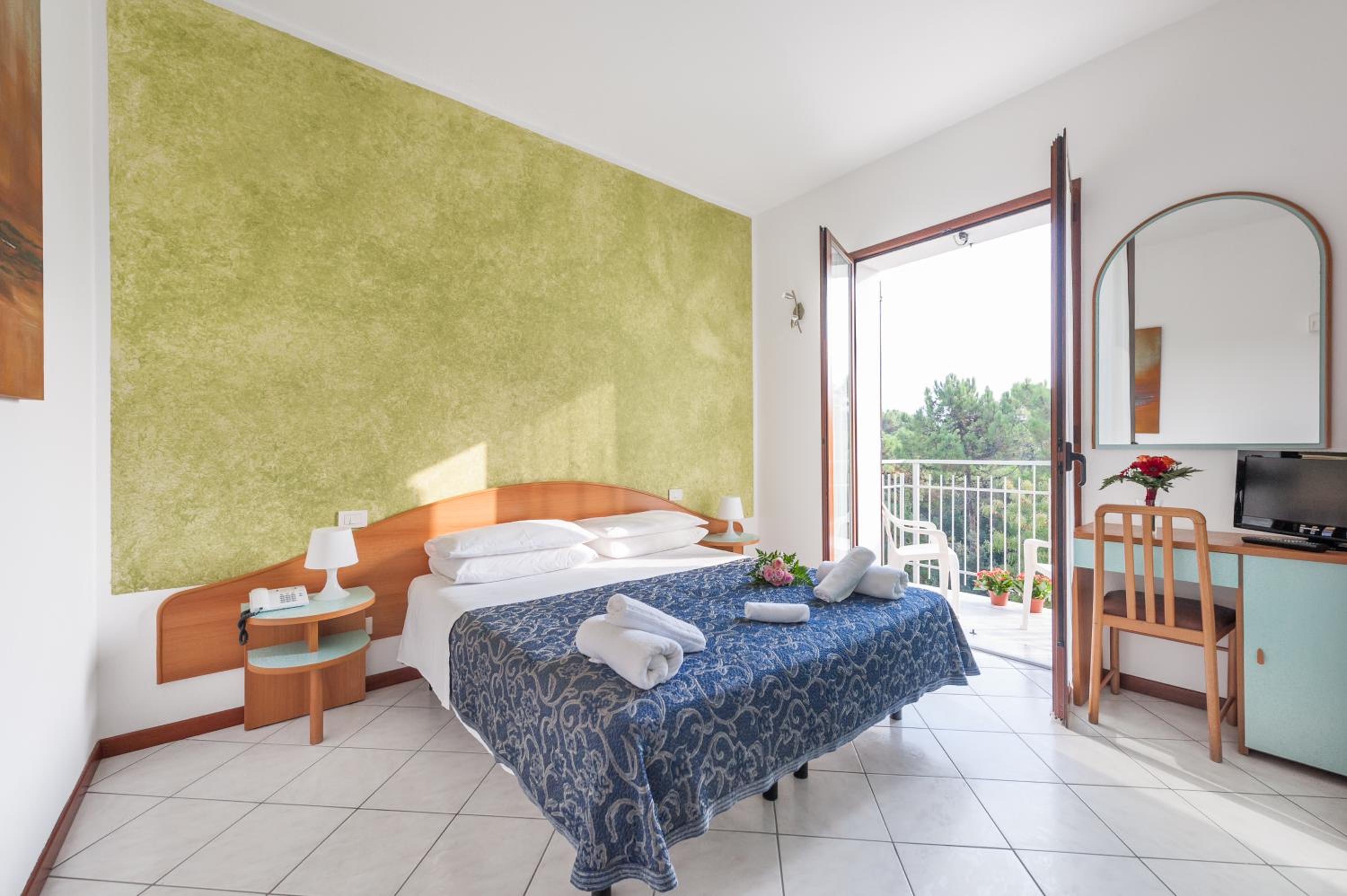 Superior Double or Twin Room with Balcony photo 1