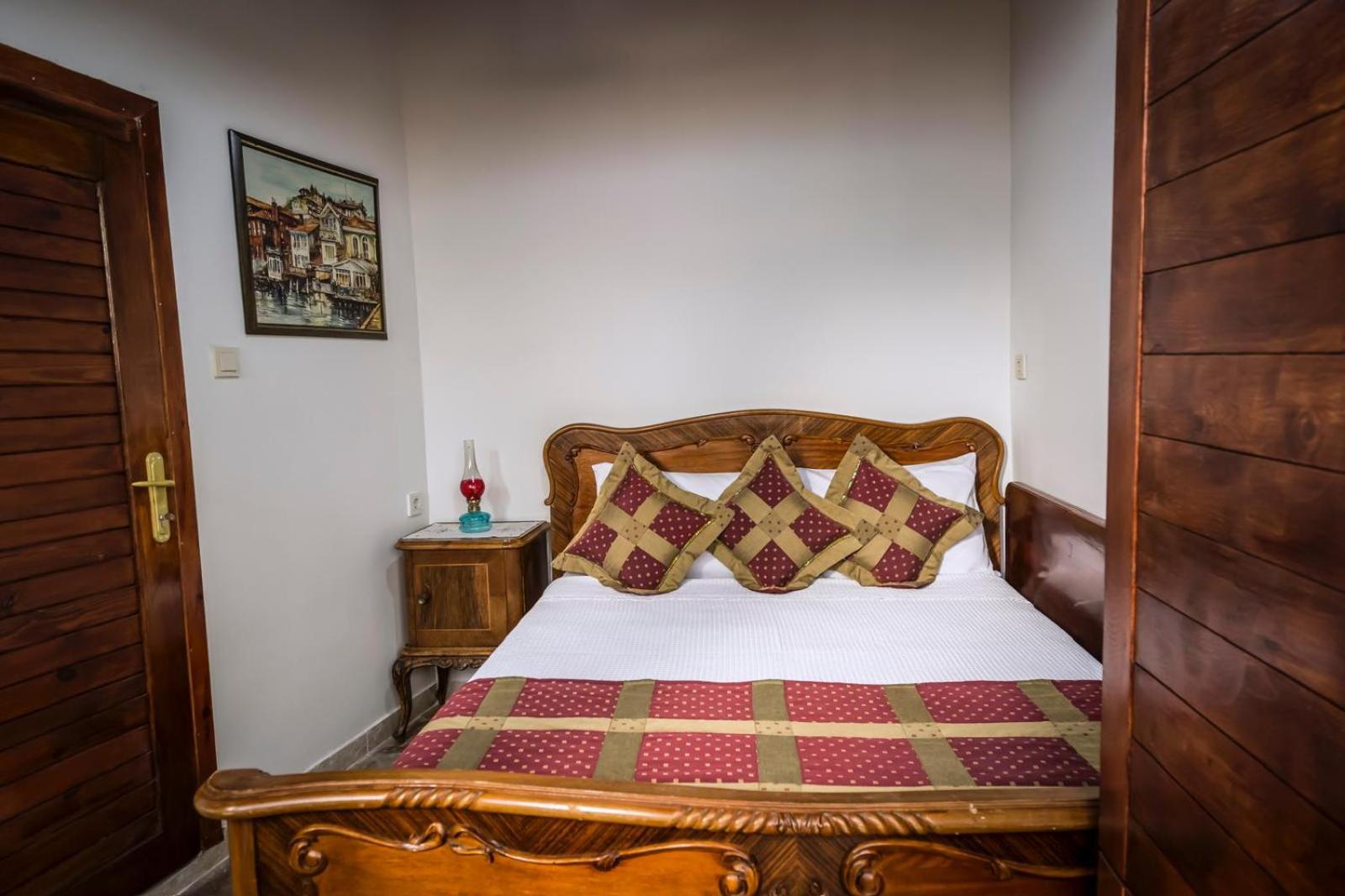 Standard Double Room photo 3