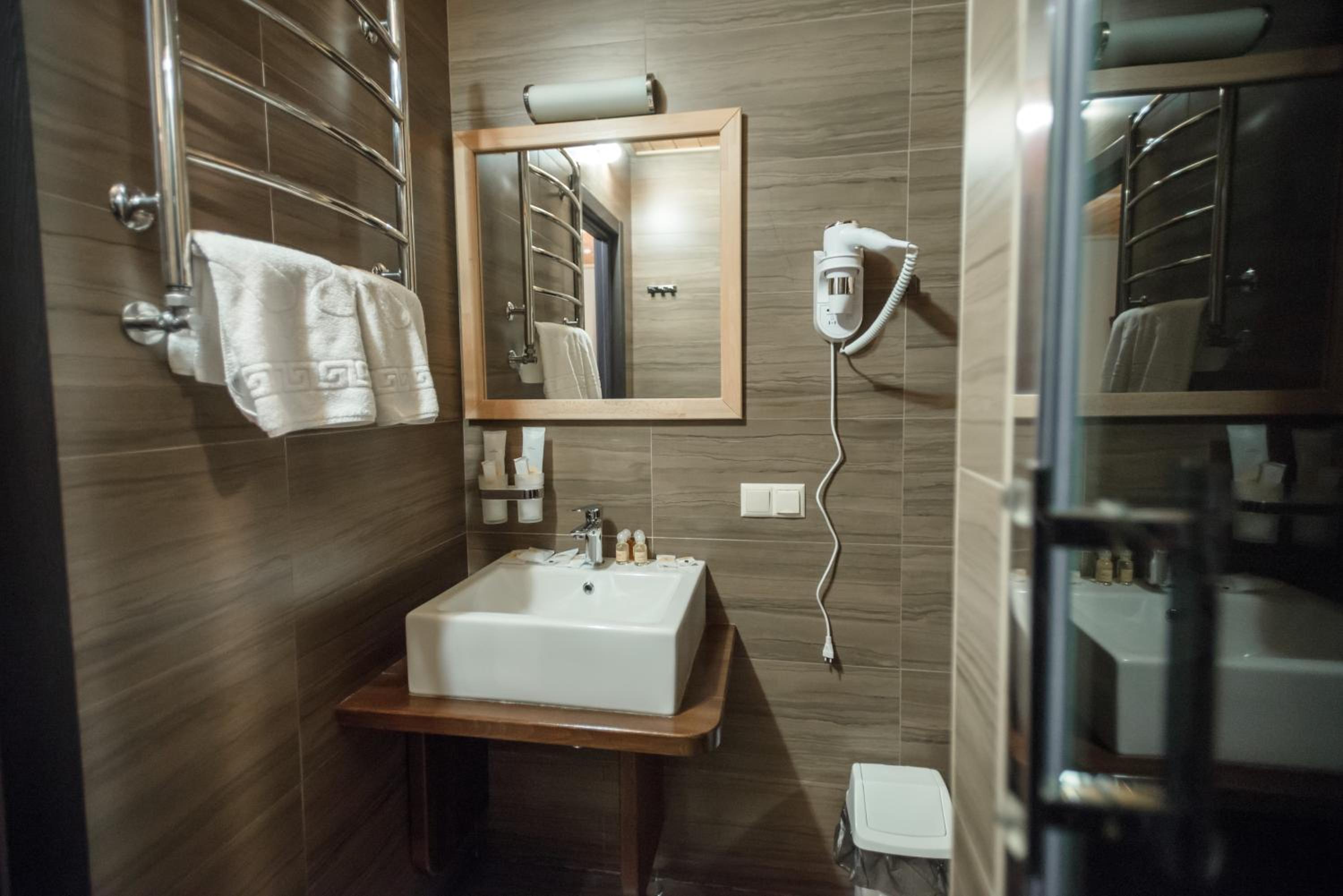 Double or Twin Room with Terrace photo 1