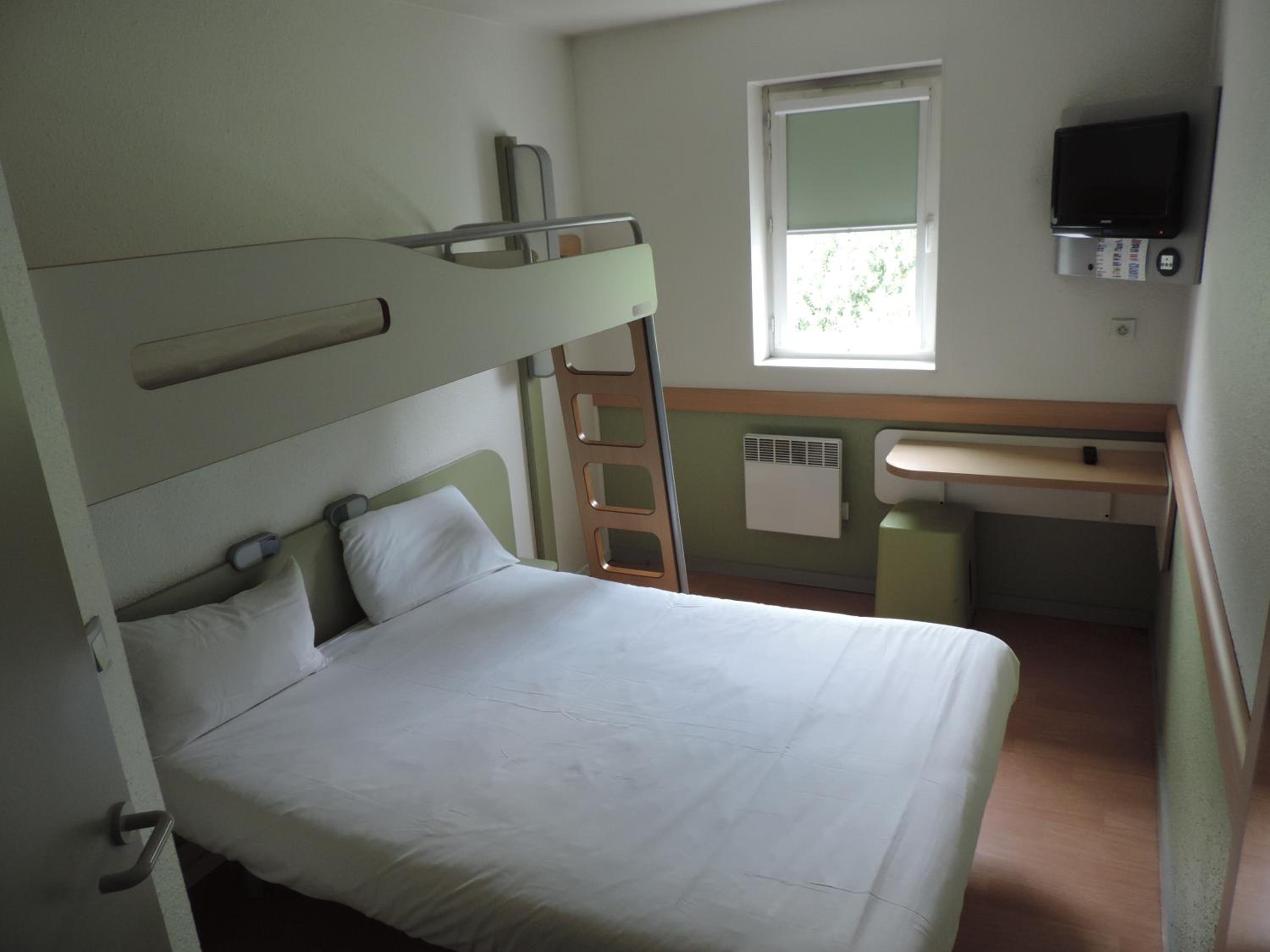 Standard Triple Room photo 1