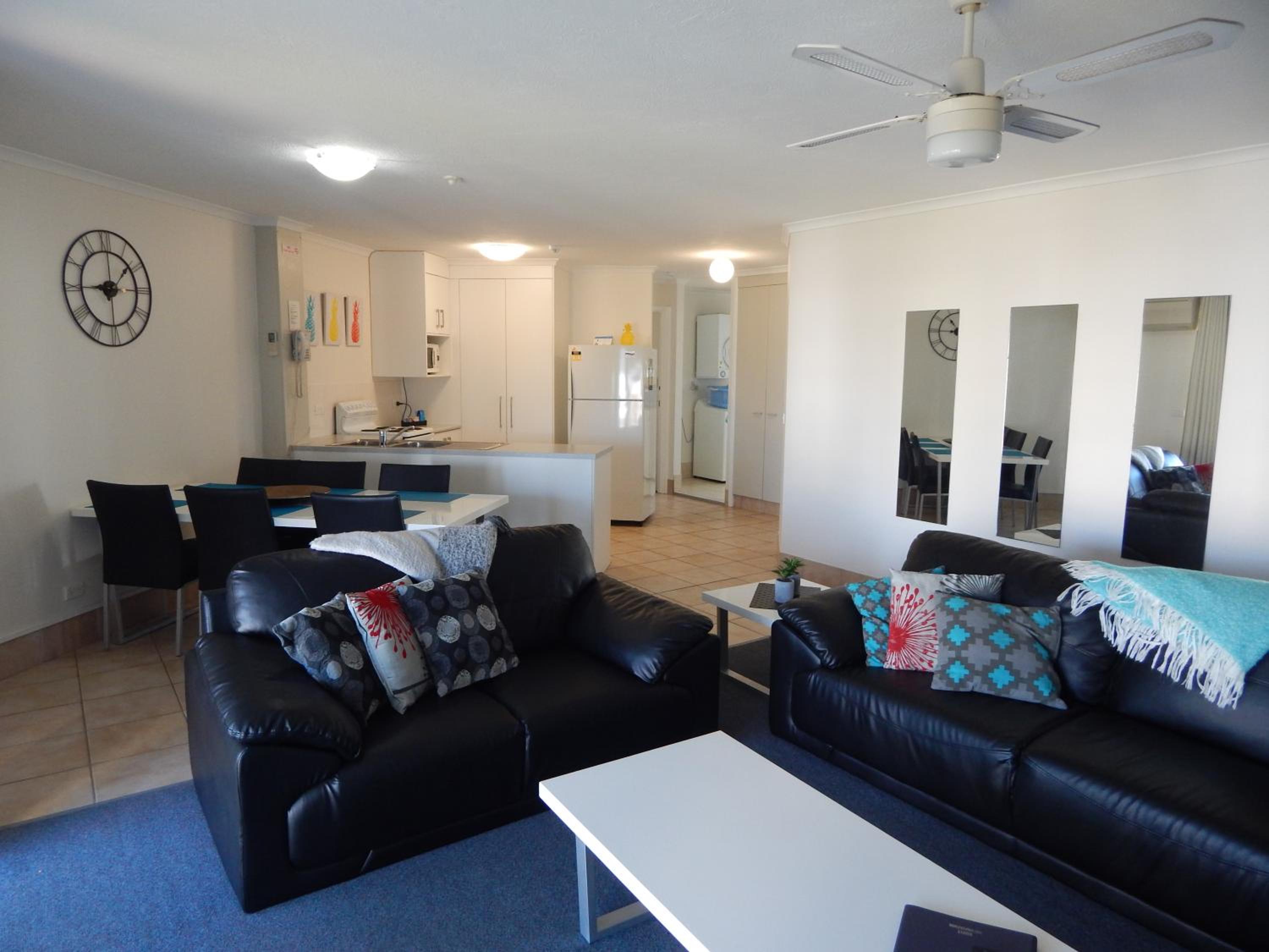 Standard Two-Bedroom Family Apartment with Balcony photo 1