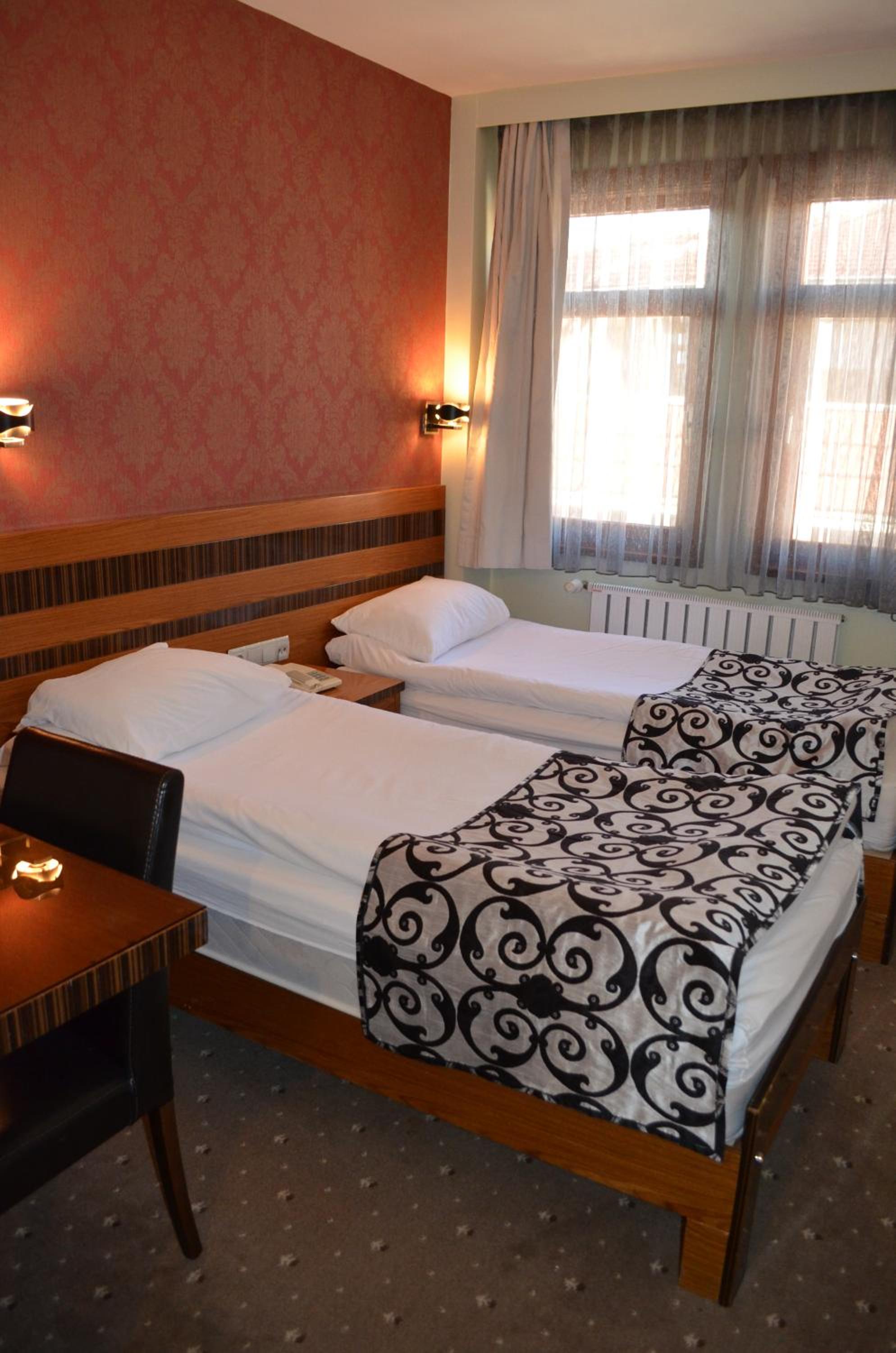 Standard Twin Room photo 1