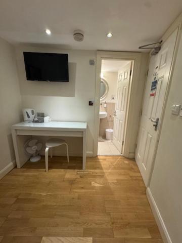 Double Room with Garden View photo 3