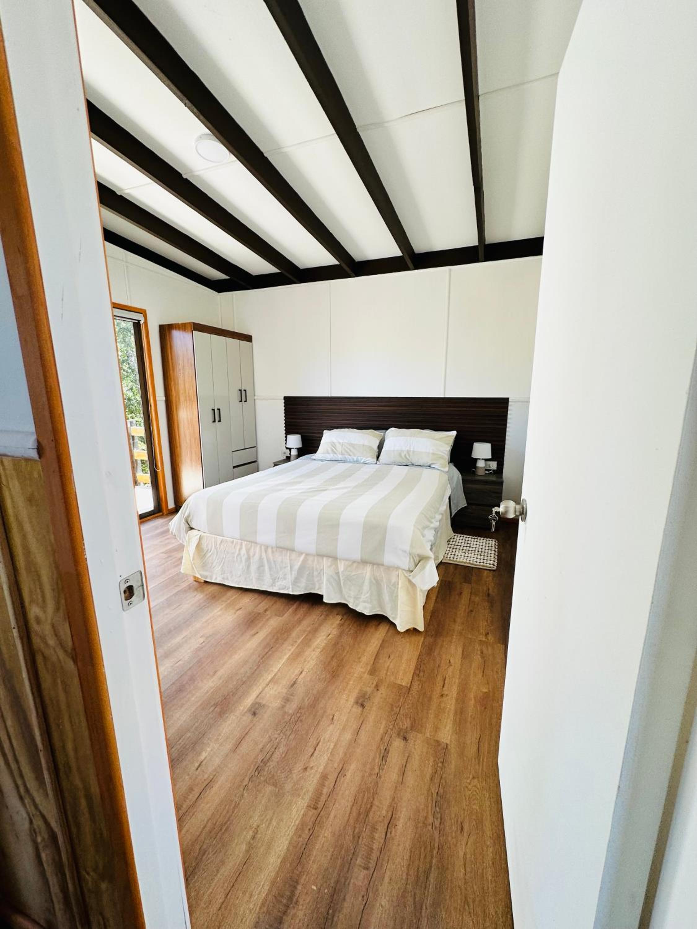 One-Bedroom House photo 1