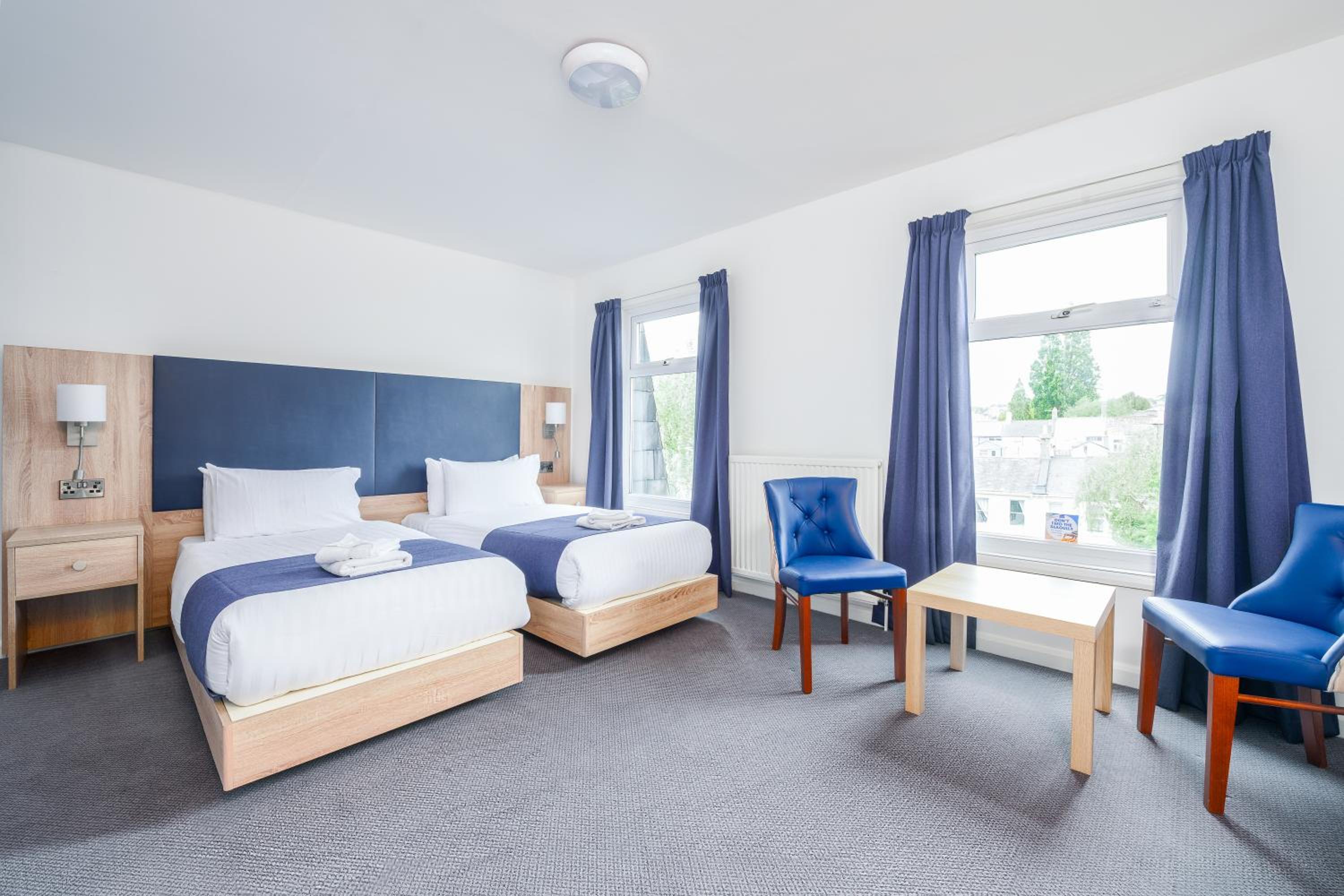 Deluxe Twin Room