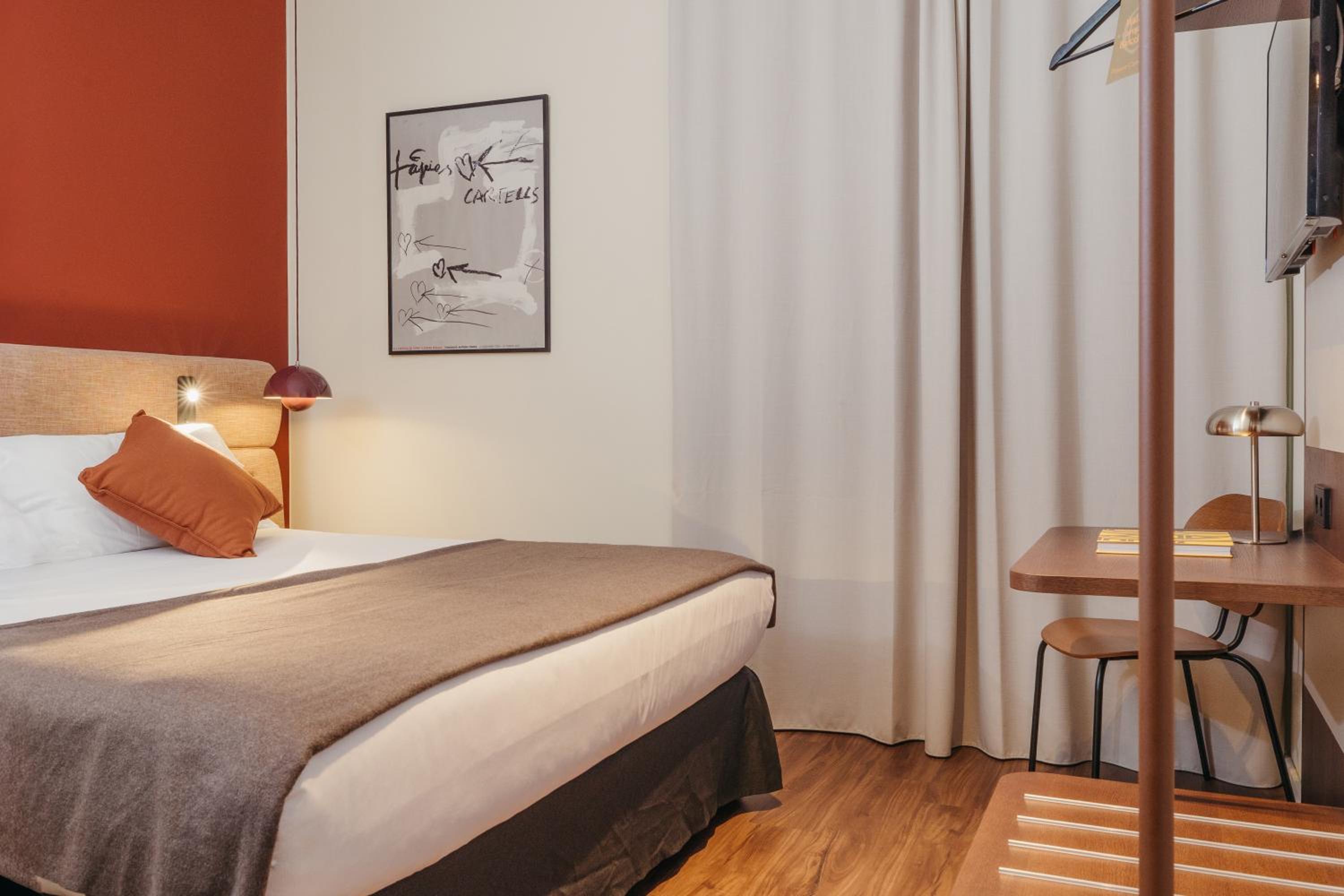 Standard Plus Double Room with Free Parking photo 2