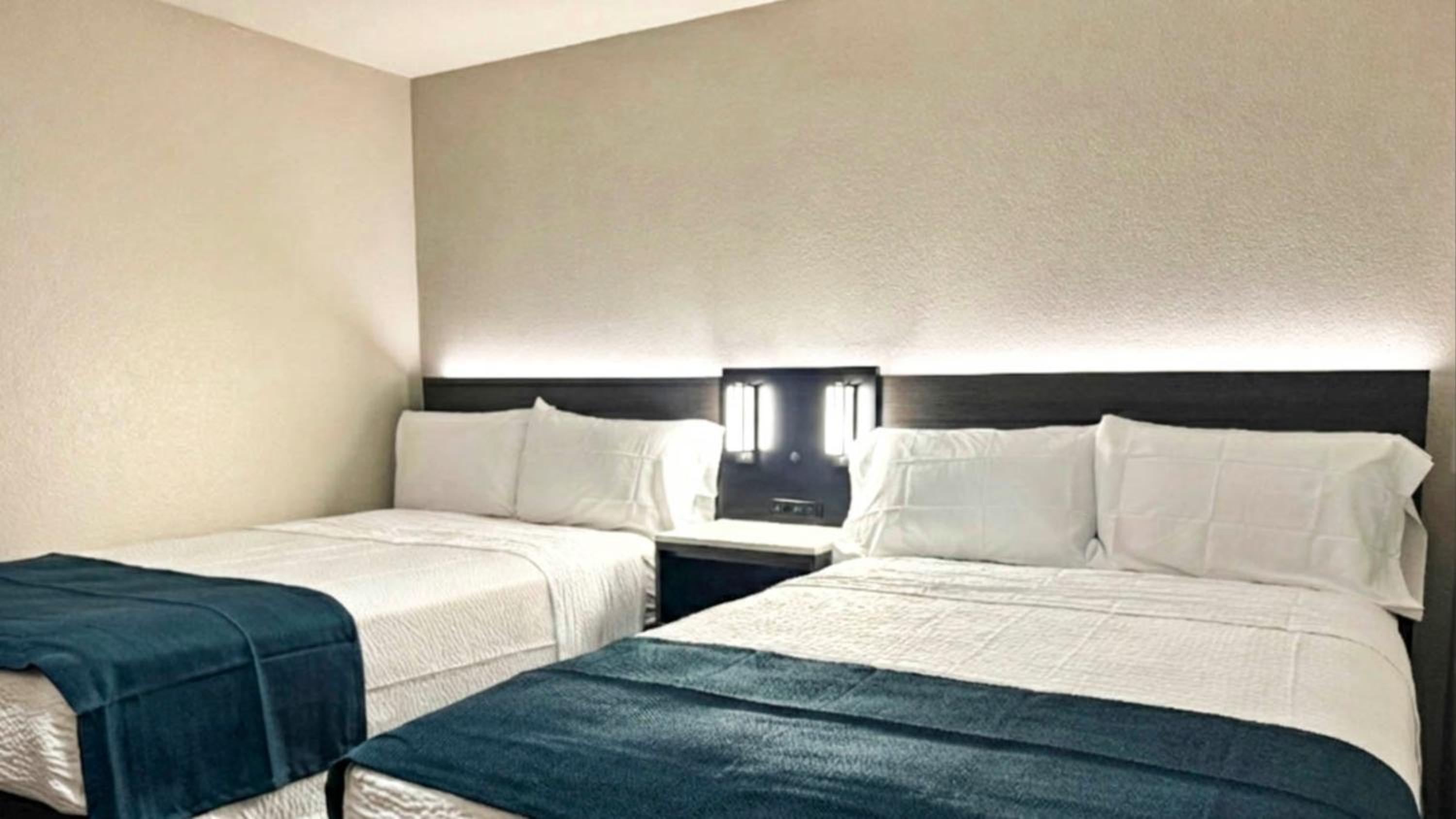 Deluxe Quadruple Room photo 3