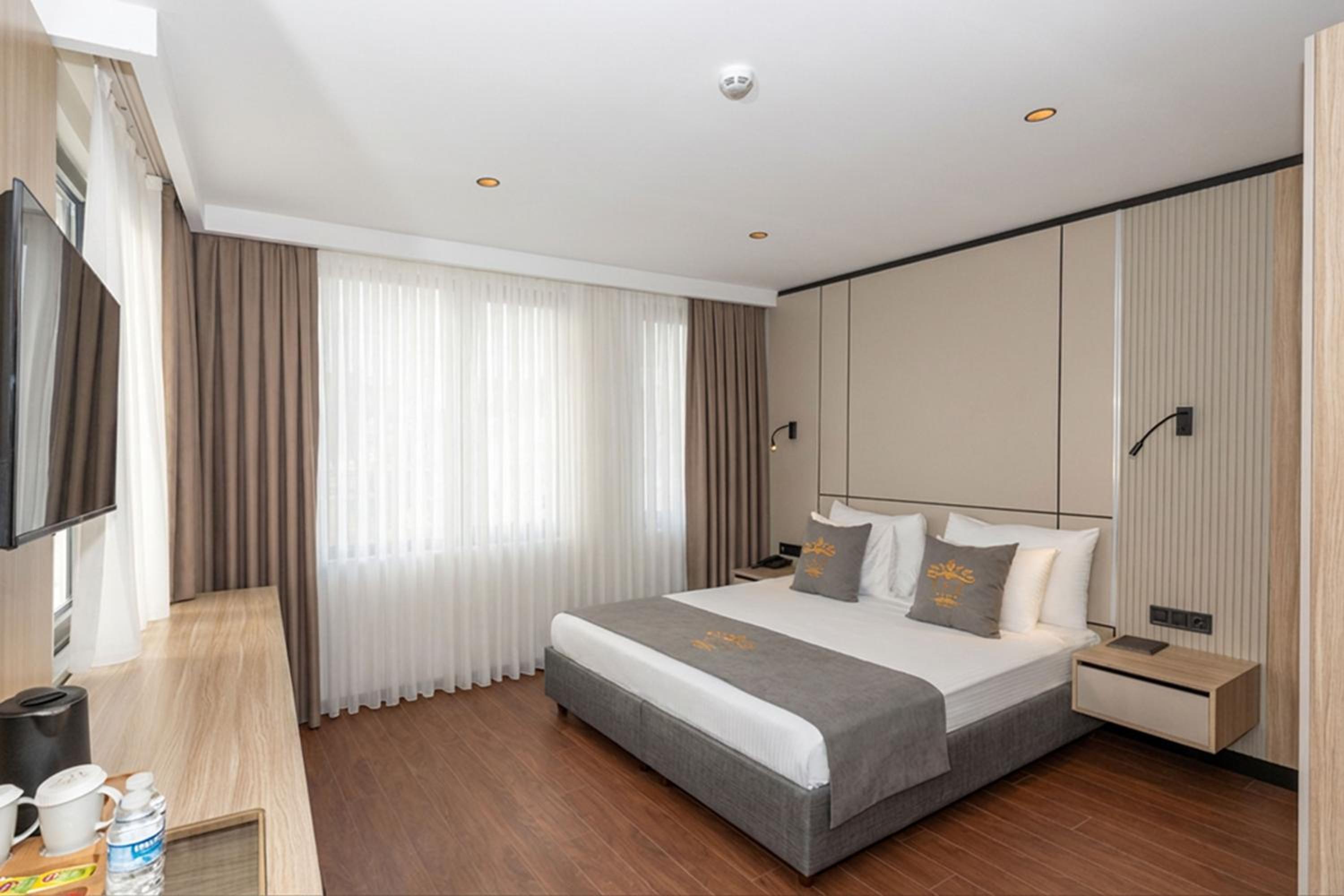 Deluxe Double Room with Sea View photo 3
