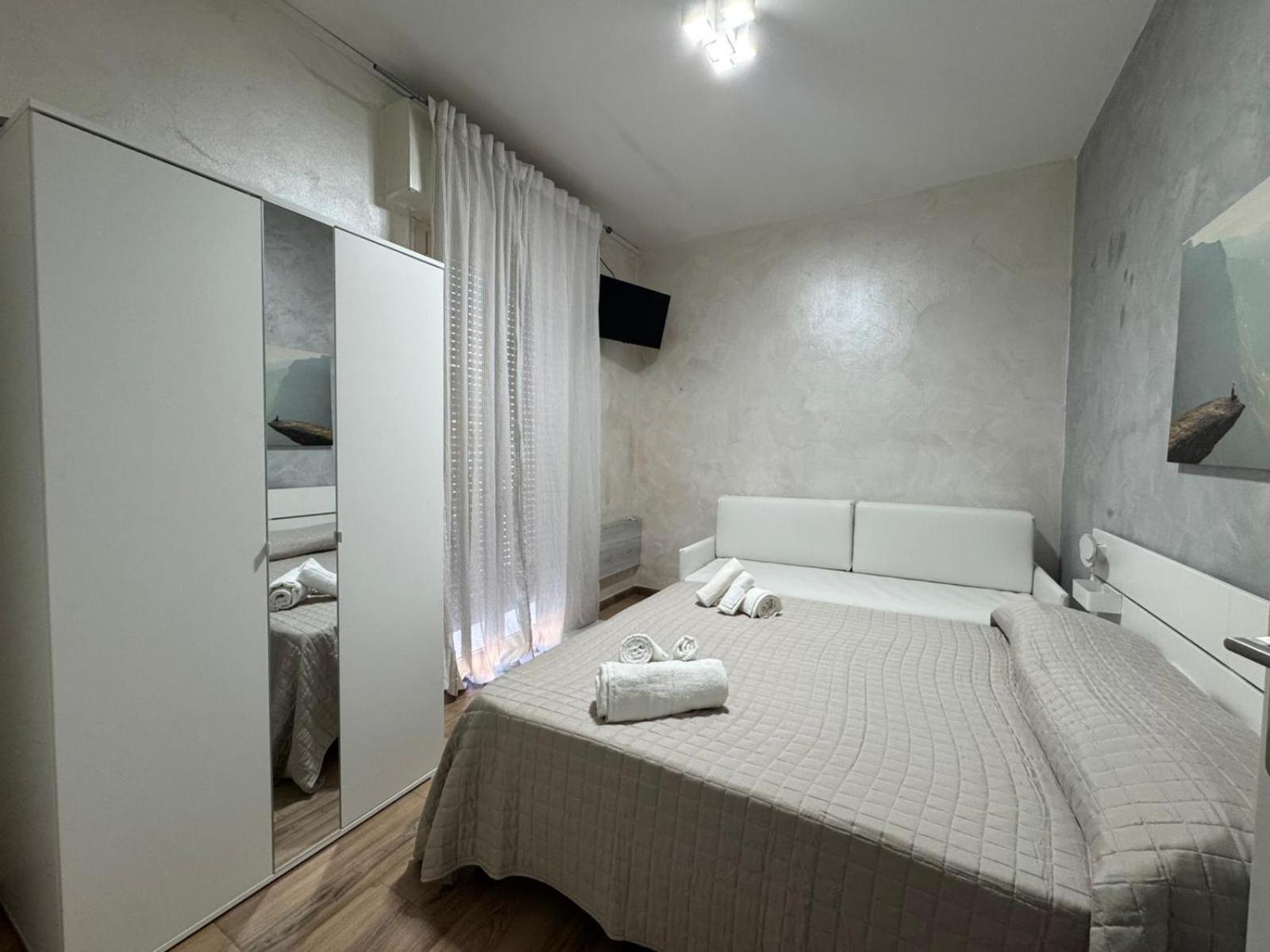 Triple Room with Balcony - Annex