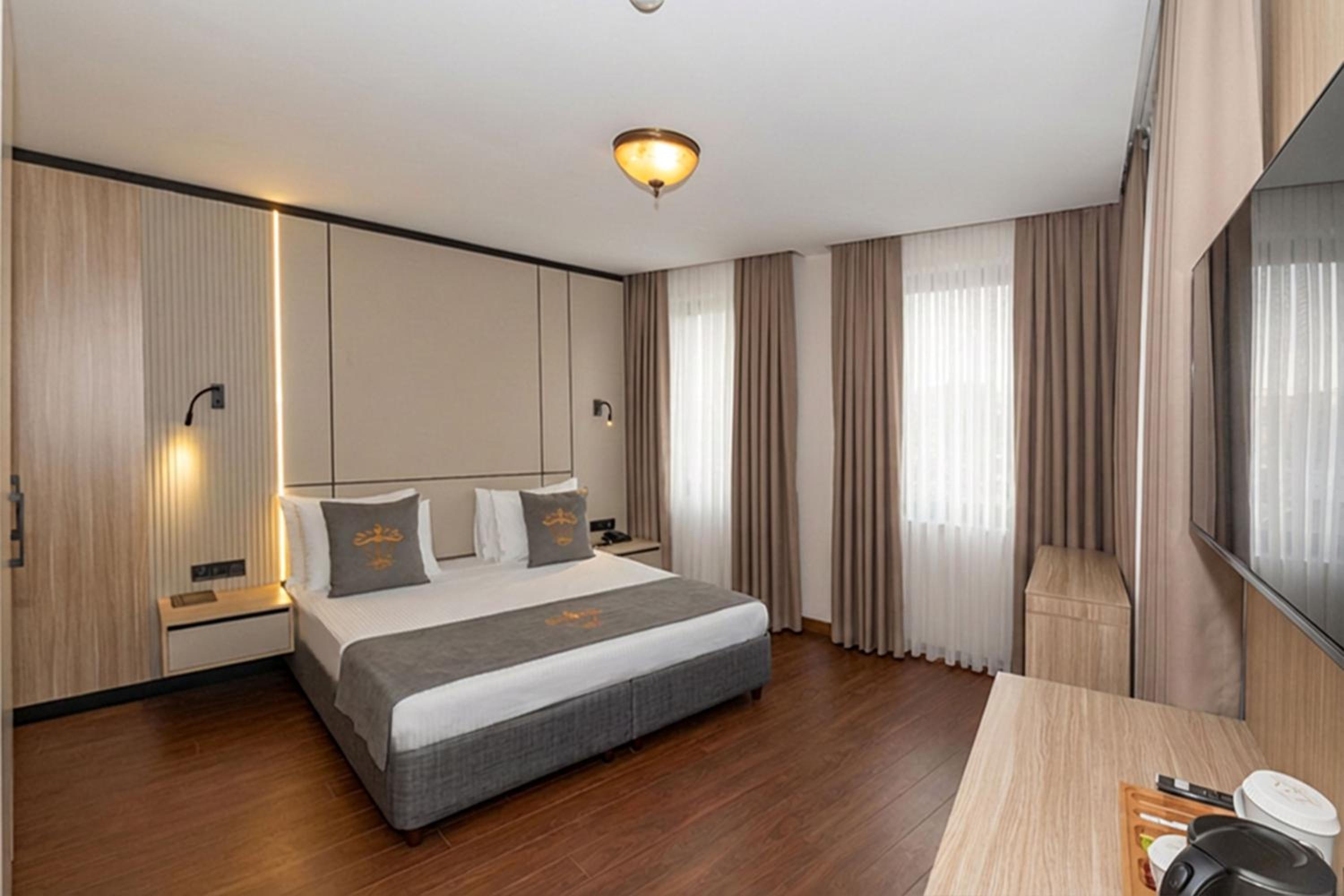Superior Triple Room with Sea View photo 3