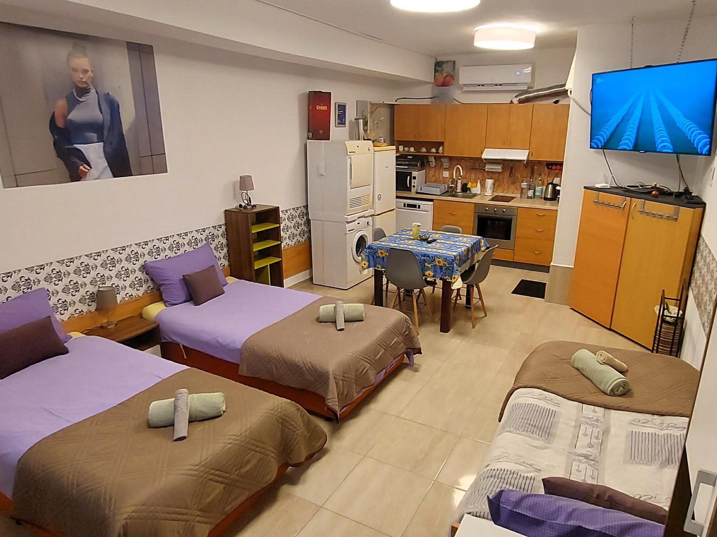 Deluxe Triple Room photo 1