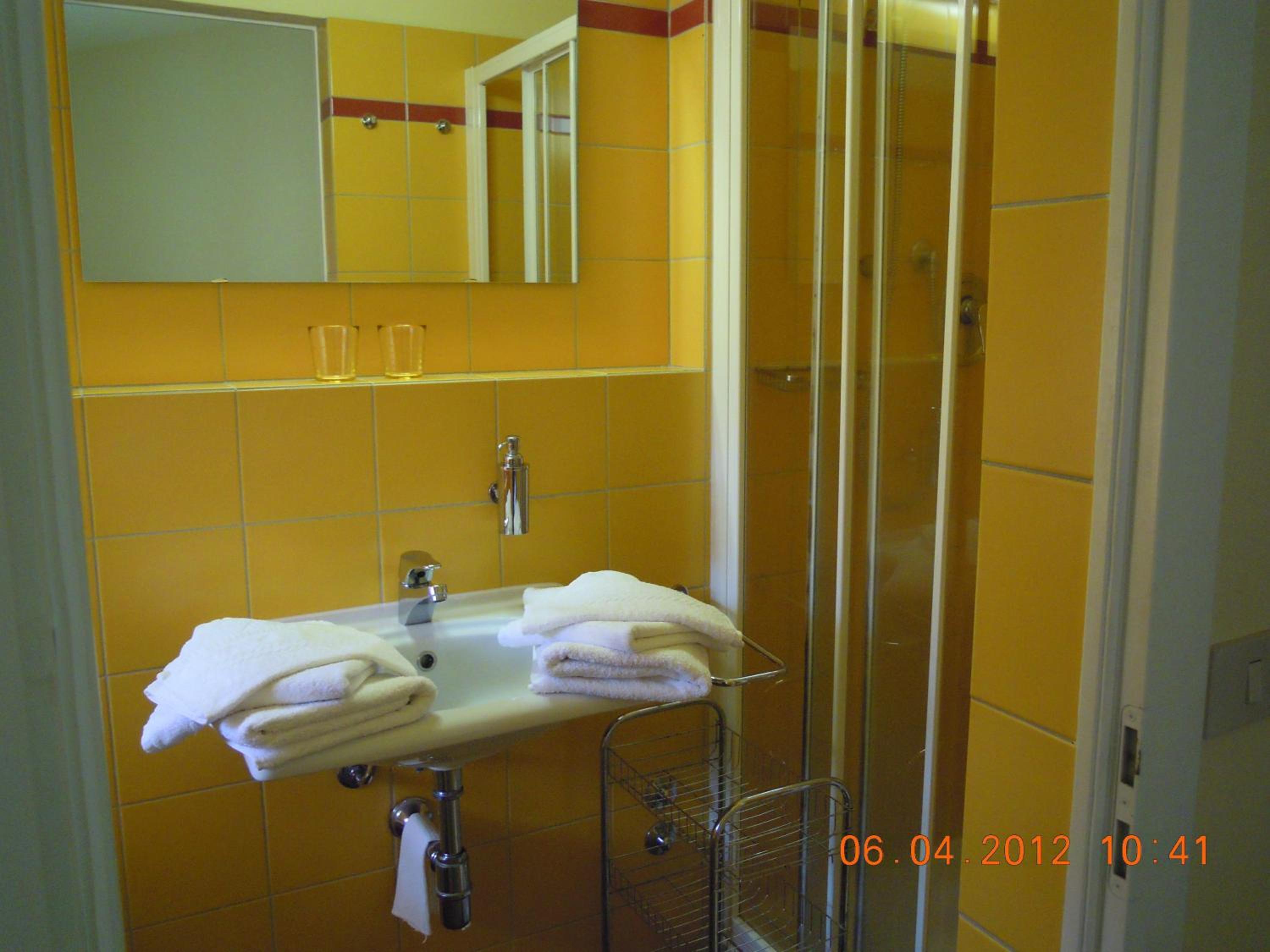 Double or Twin Room photo 2