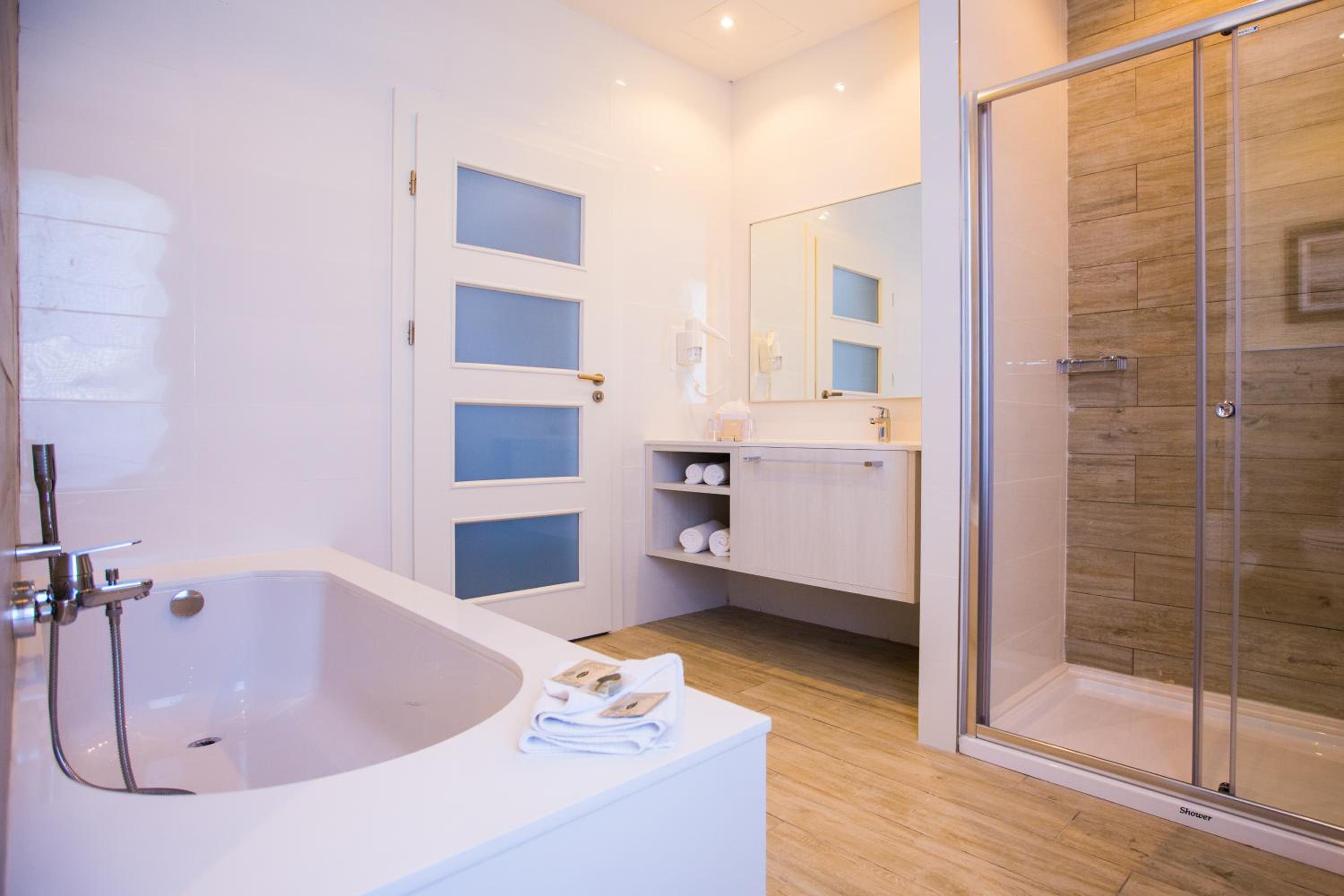 Superior Double or Twin Room, Sea View
