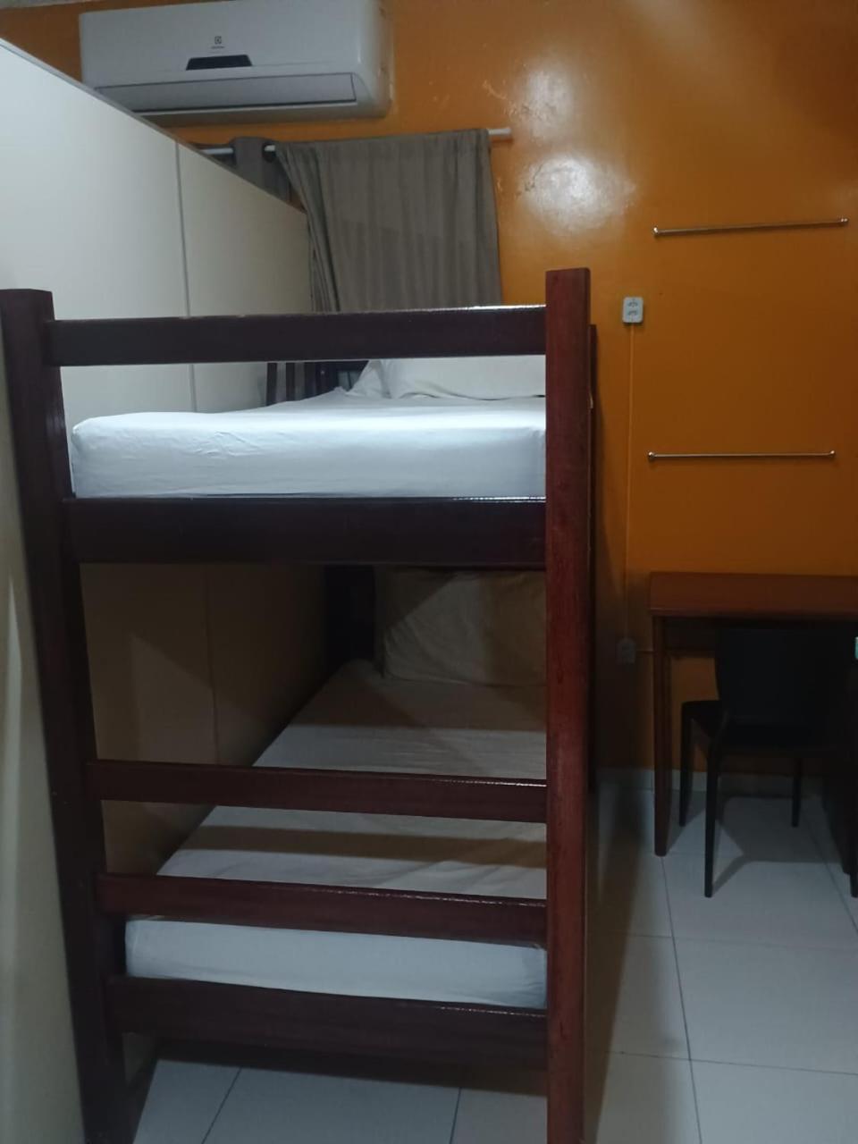 10-Bed Female Dormitory Room photo 2
