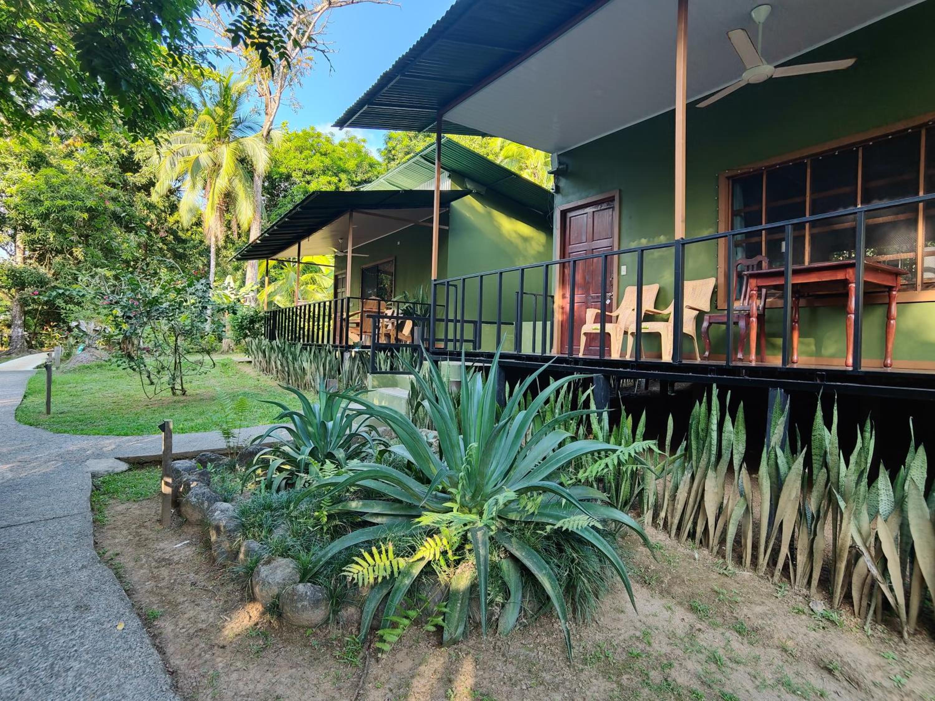Standard Bungalow with Fan photo 3
