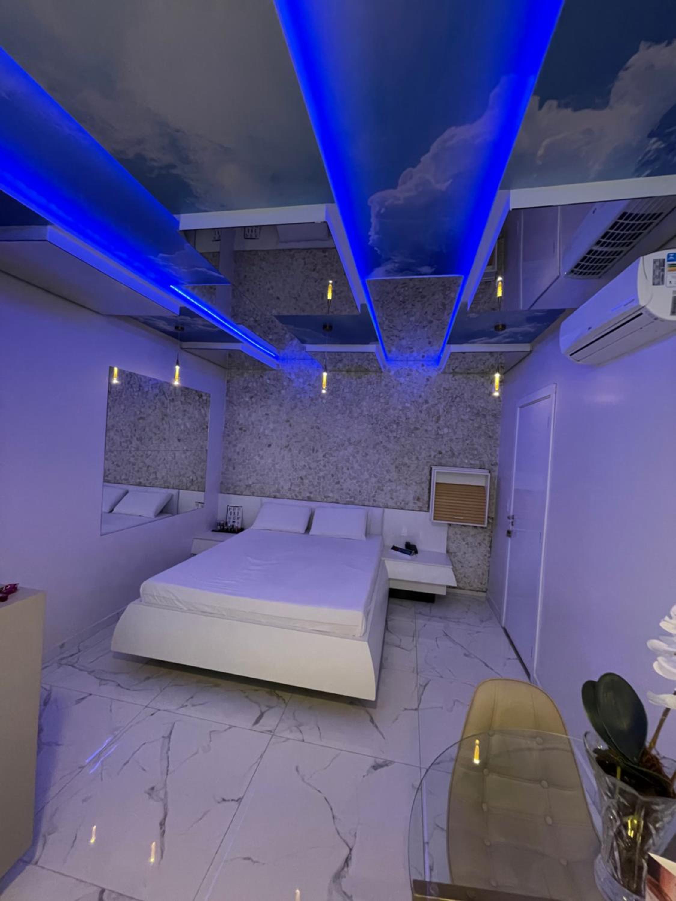 Suite photo 1
