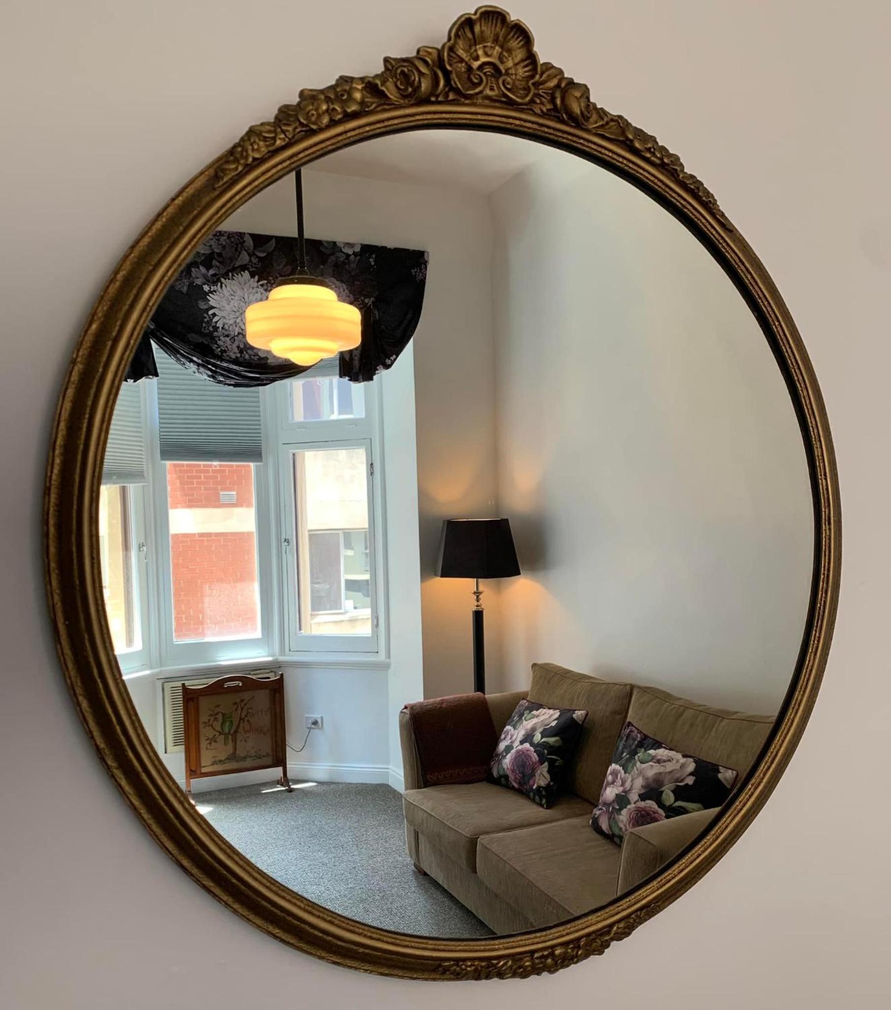 One-Bedroom Deluxe Apartment photo 2