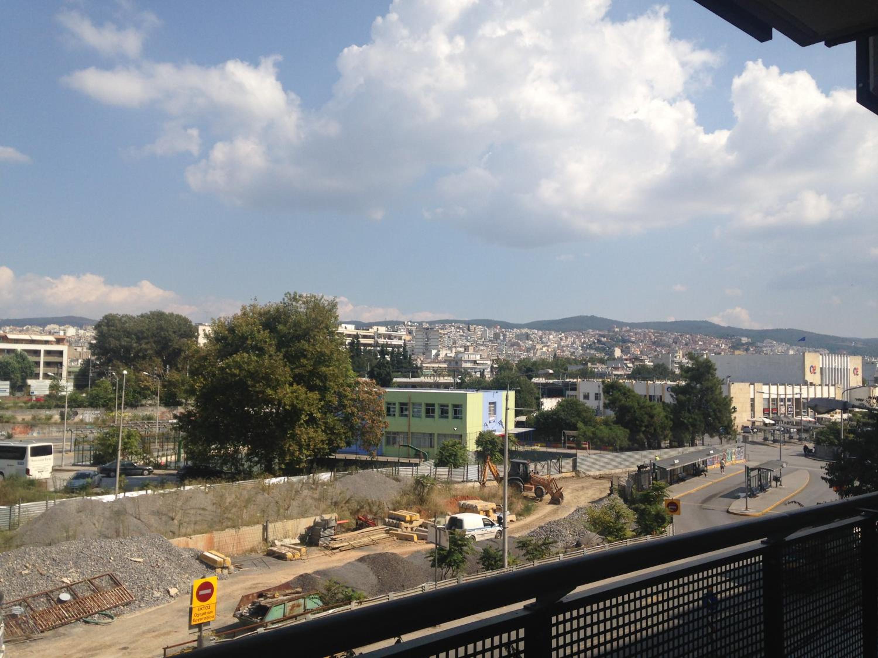 Studio with Balcony - Photo 11
