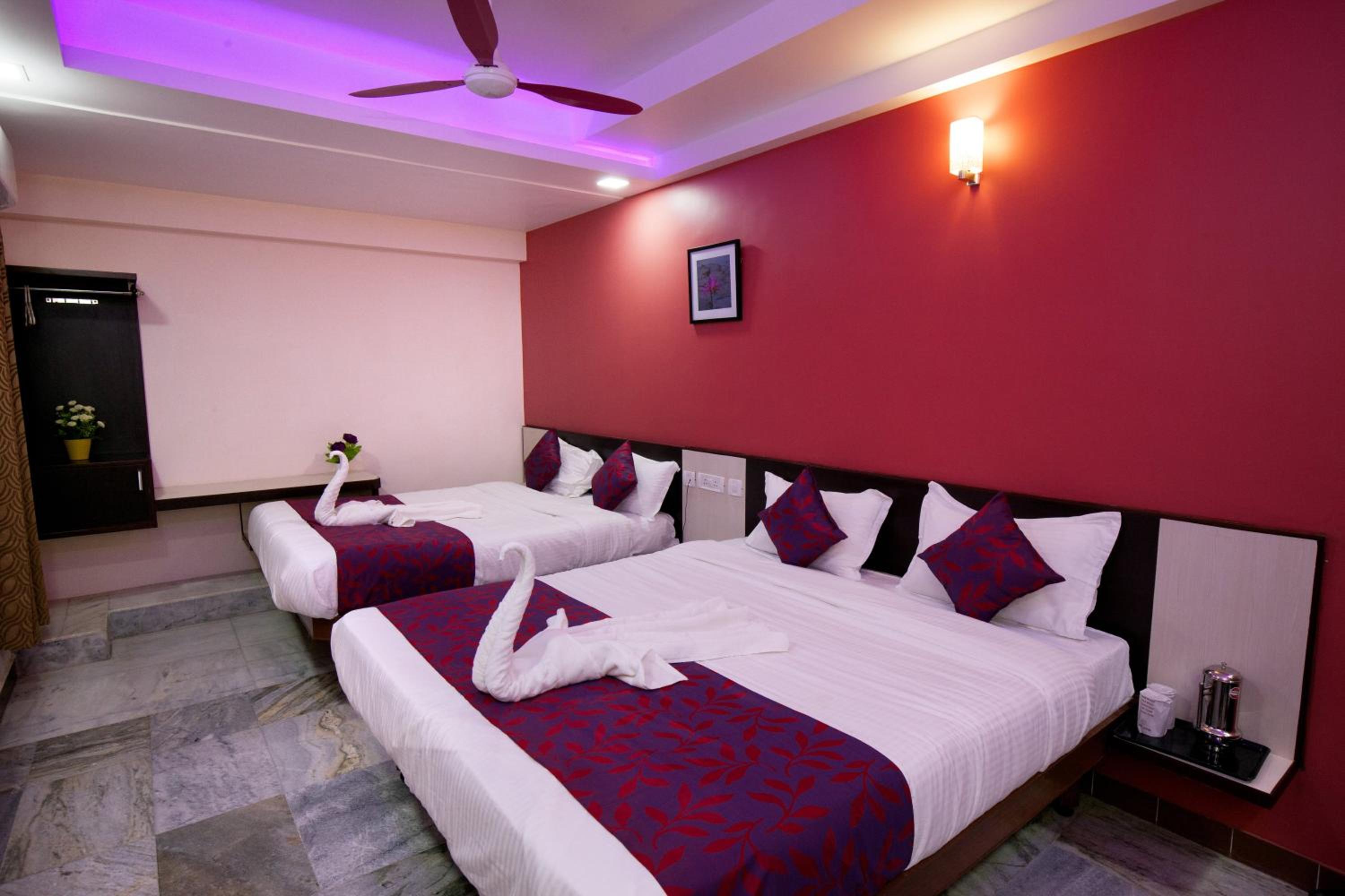 Superior Quadruple Room photo 2