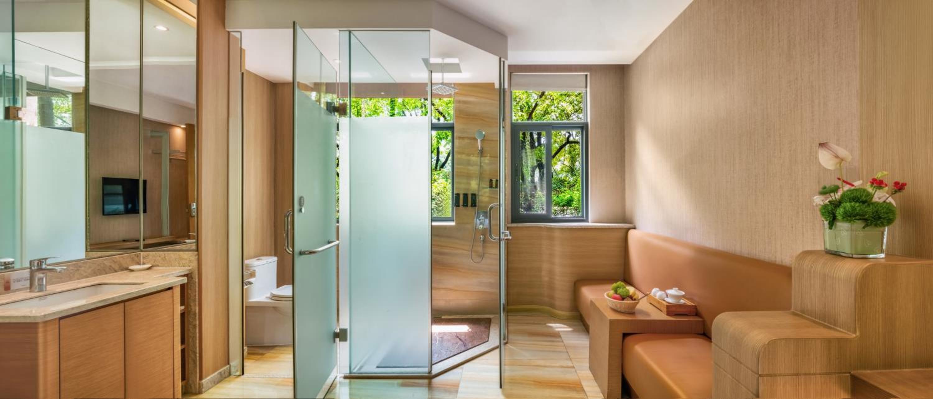 King Room with Garden View