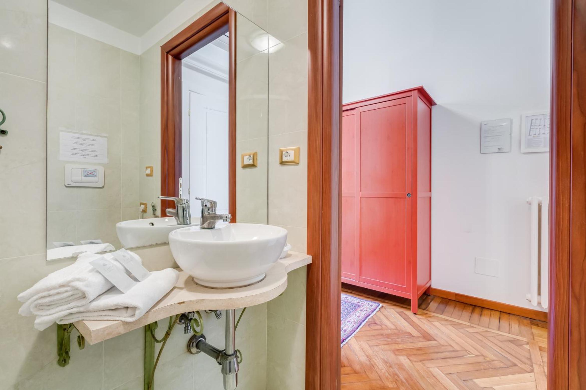Superior Double/Triple Room photo 3