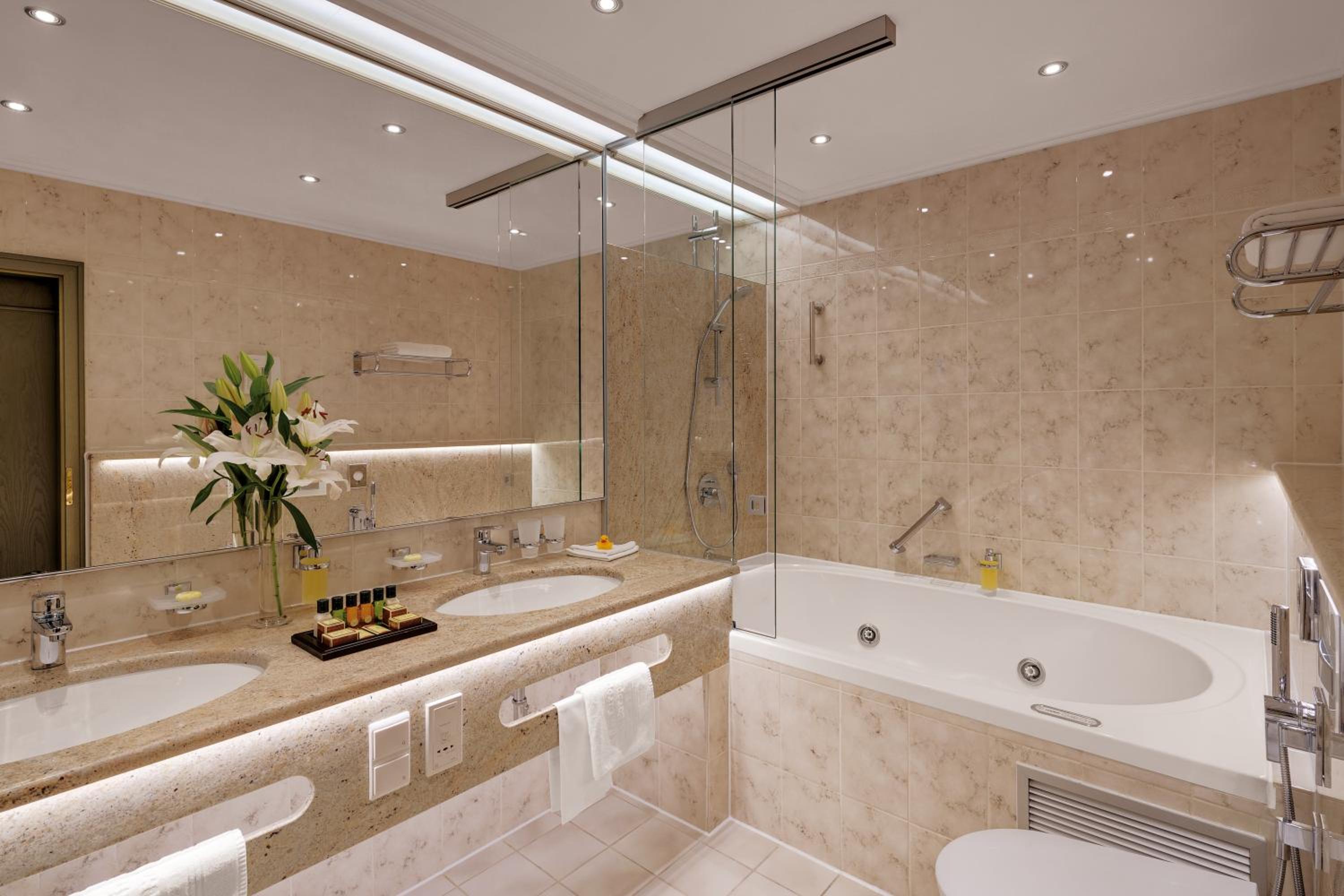 Executive Suite – Führungssuite photo