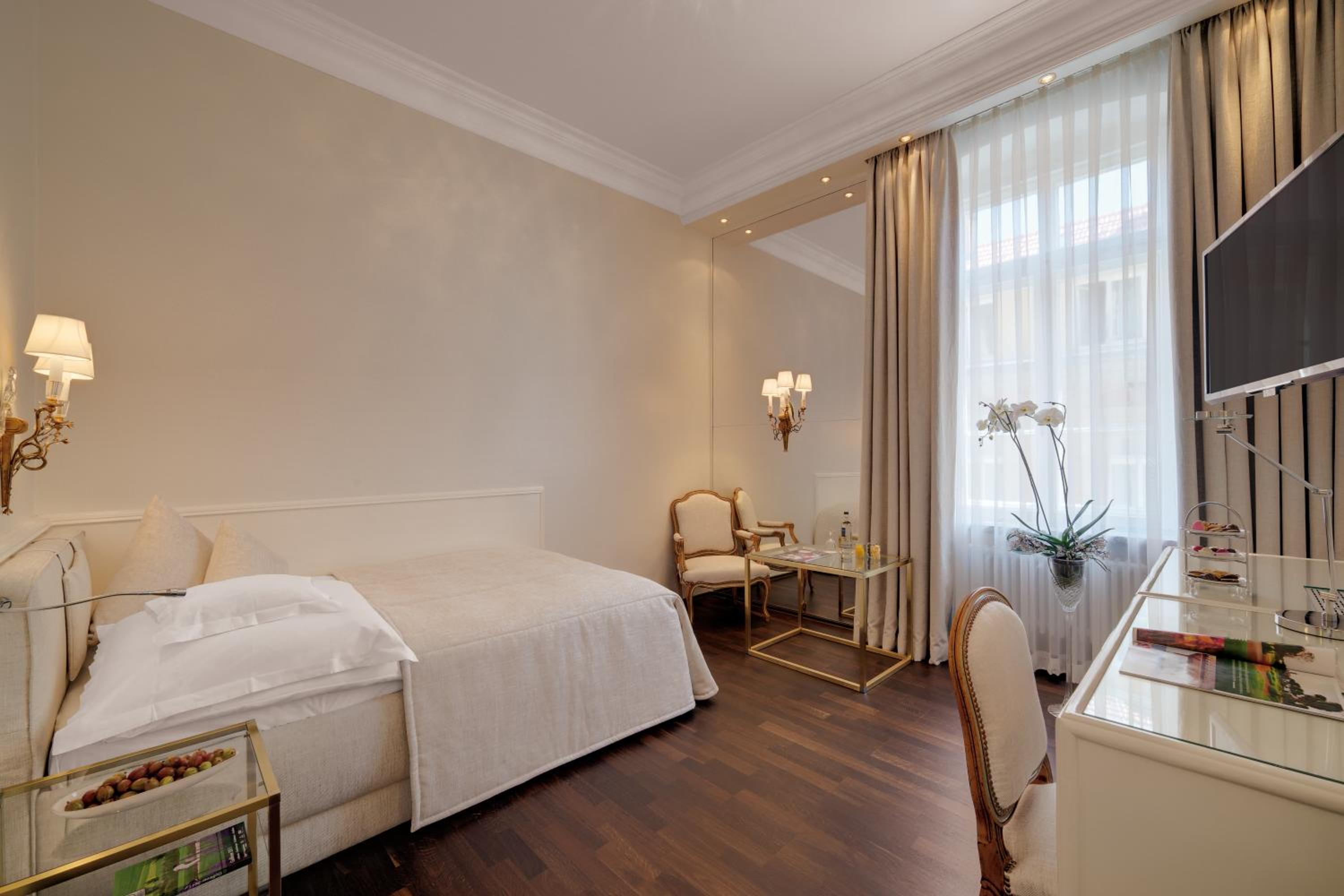 Standard Single Room photo 2