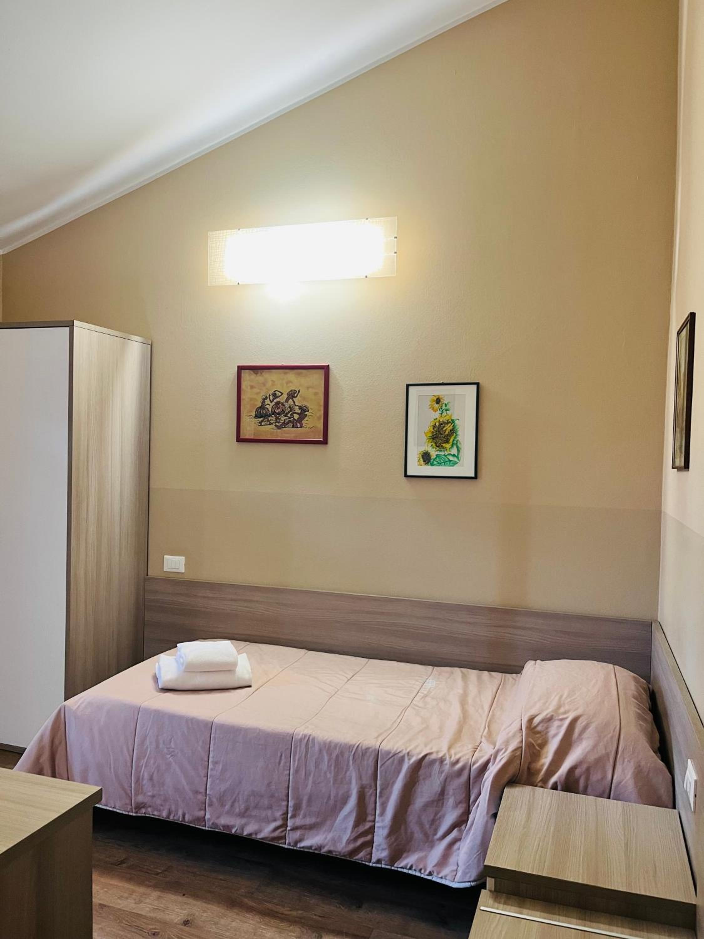 Single Room with Private Bathroom