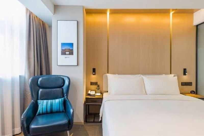 Single Room with Bathroom