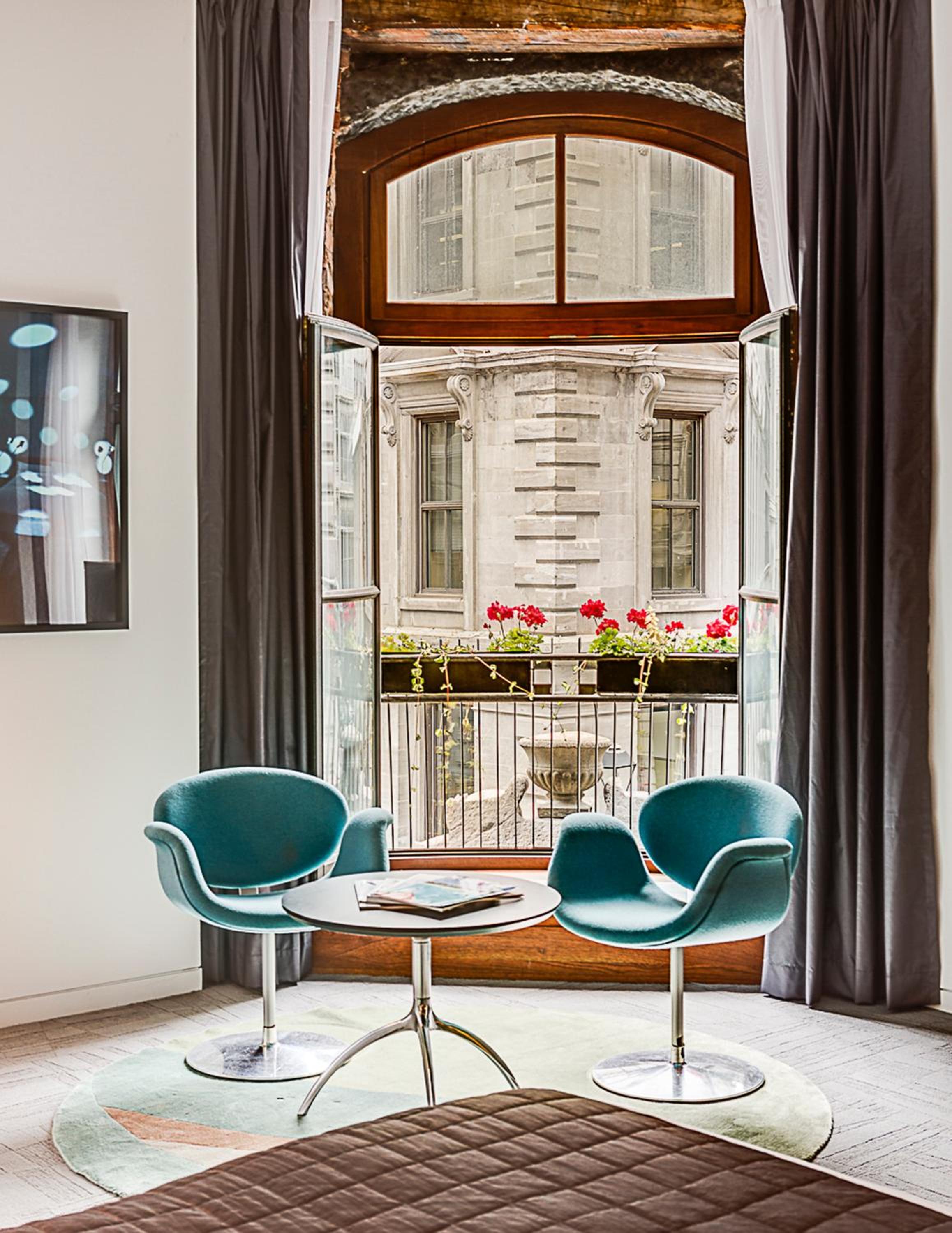 Suite - Photo 6